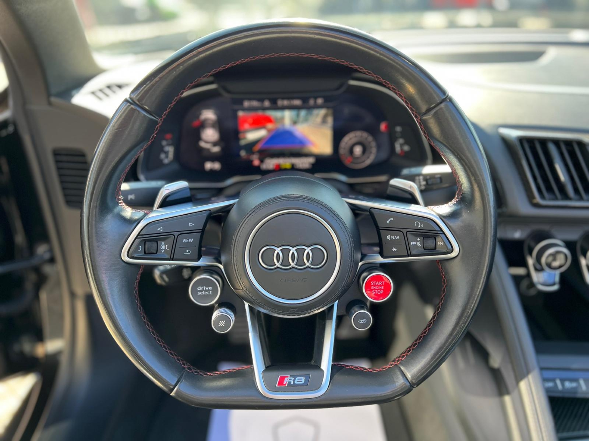 AUDI R8 5.2 FSI V10 SPYDER PLUS