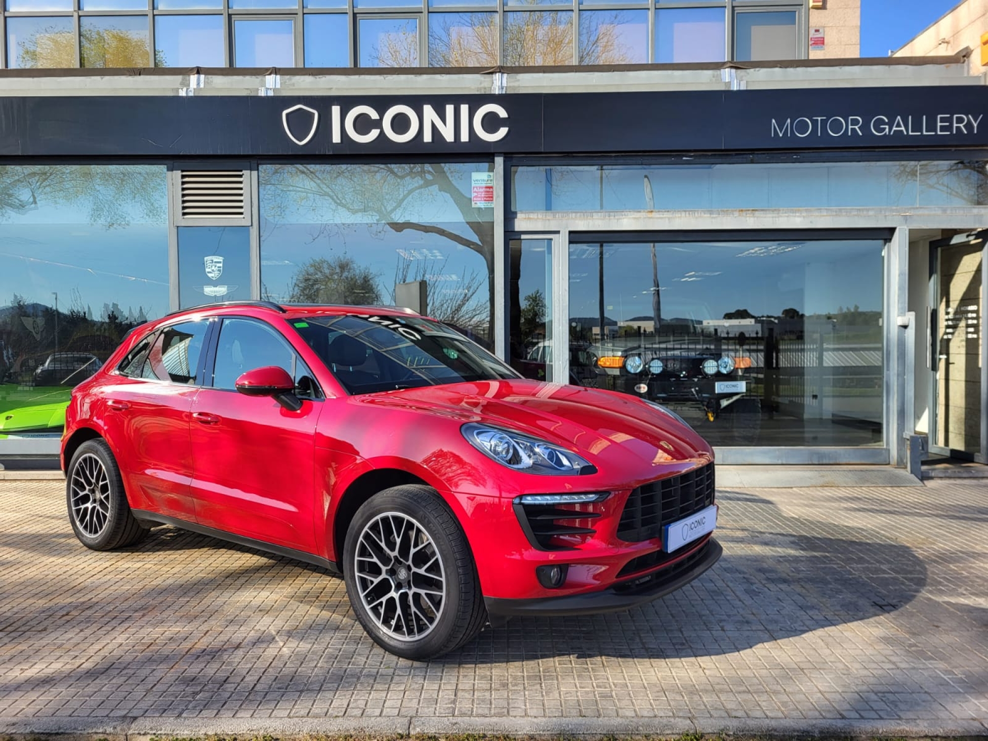 PORSCHE MACAN AUT.