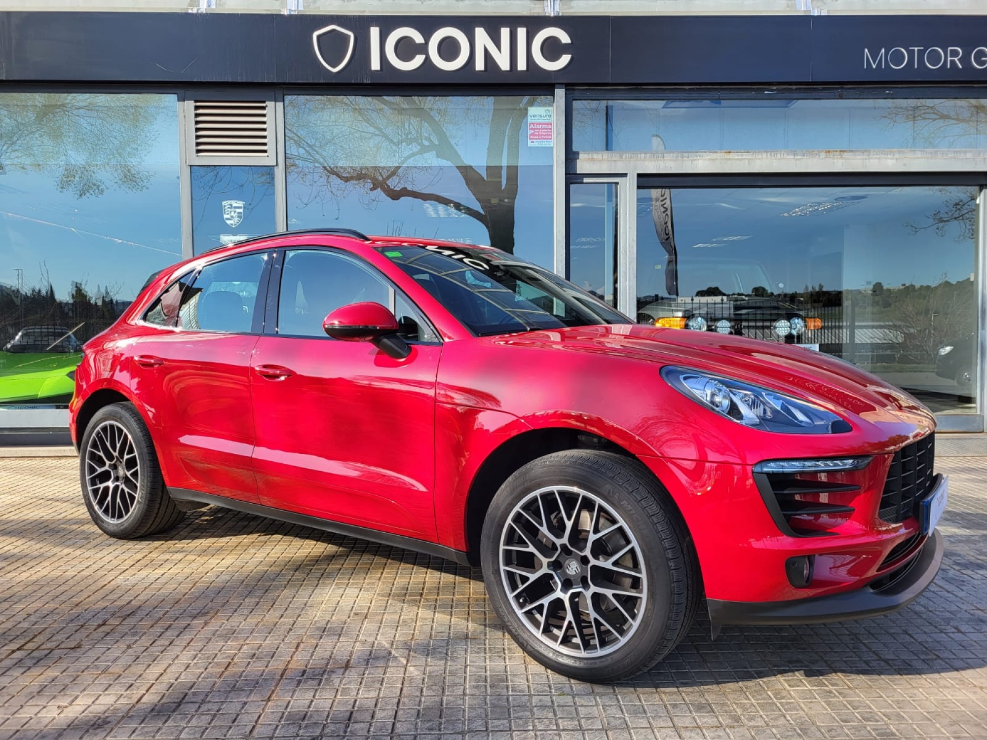 PORSCHE MACAN AUT.