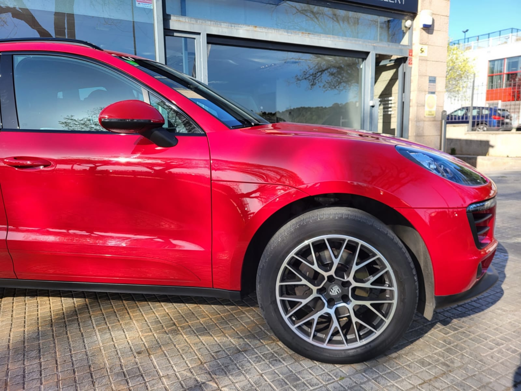 PORSCHE MACAN AUT.