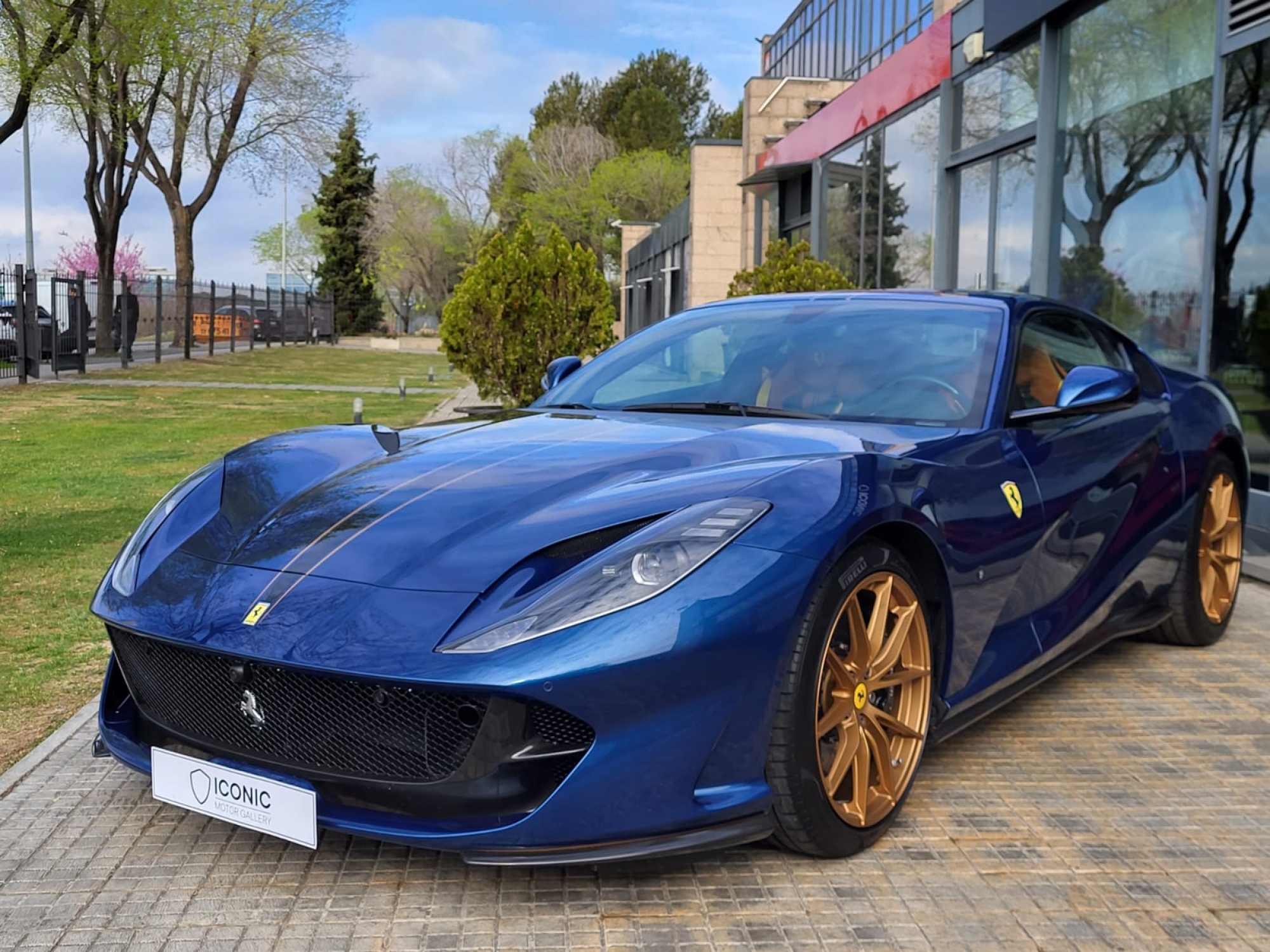 FERRARI 812 SUPERFAST TAILOR MADE