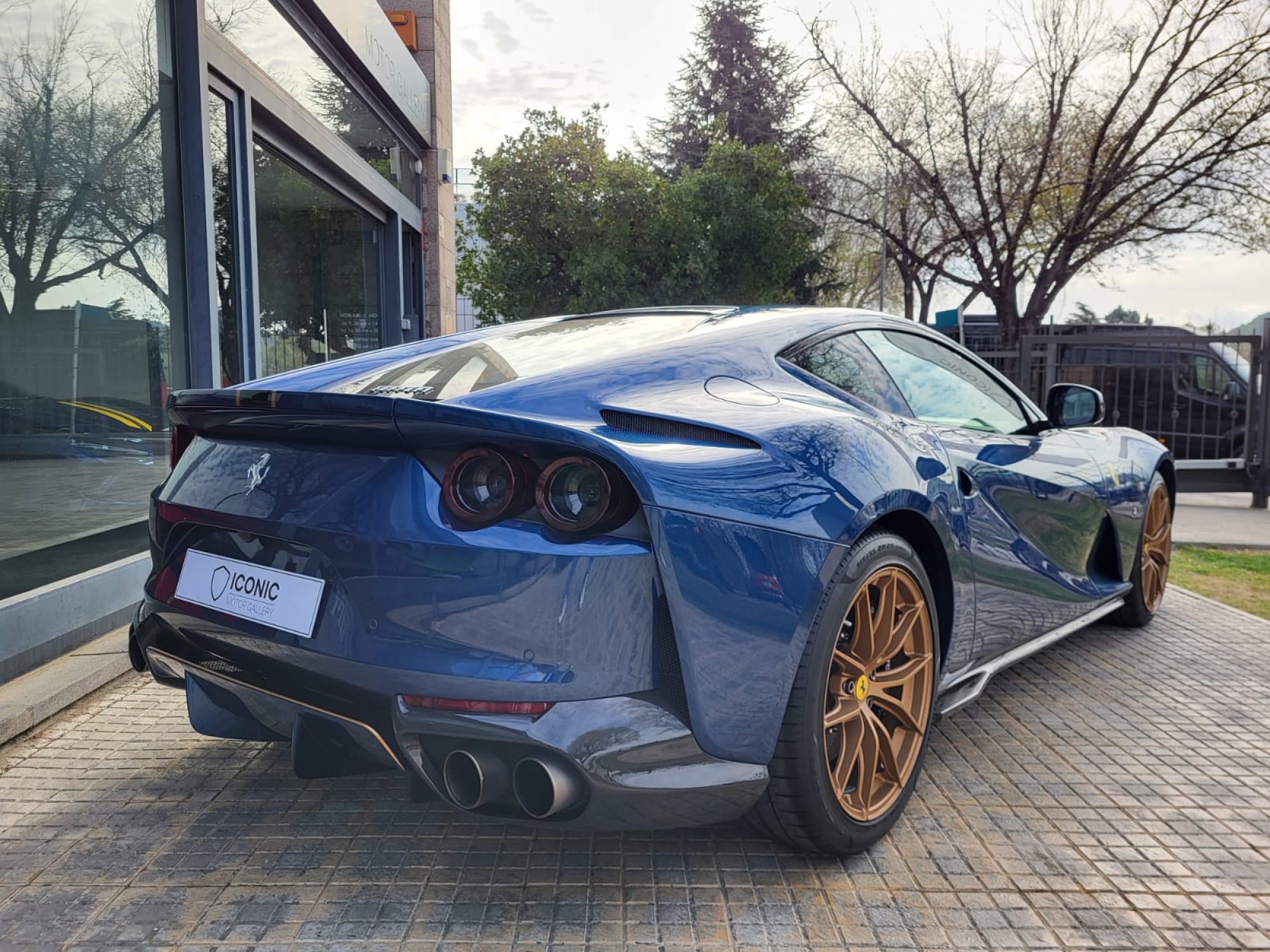 FERRARI 812 SUPERFAST TAILOR MADE