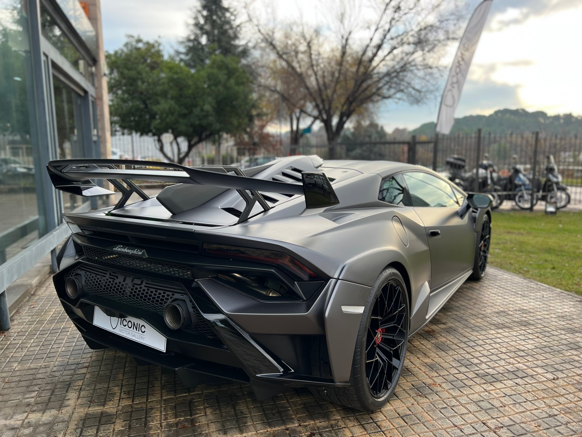 LAMBORGHINI HURACÁN STO RWD