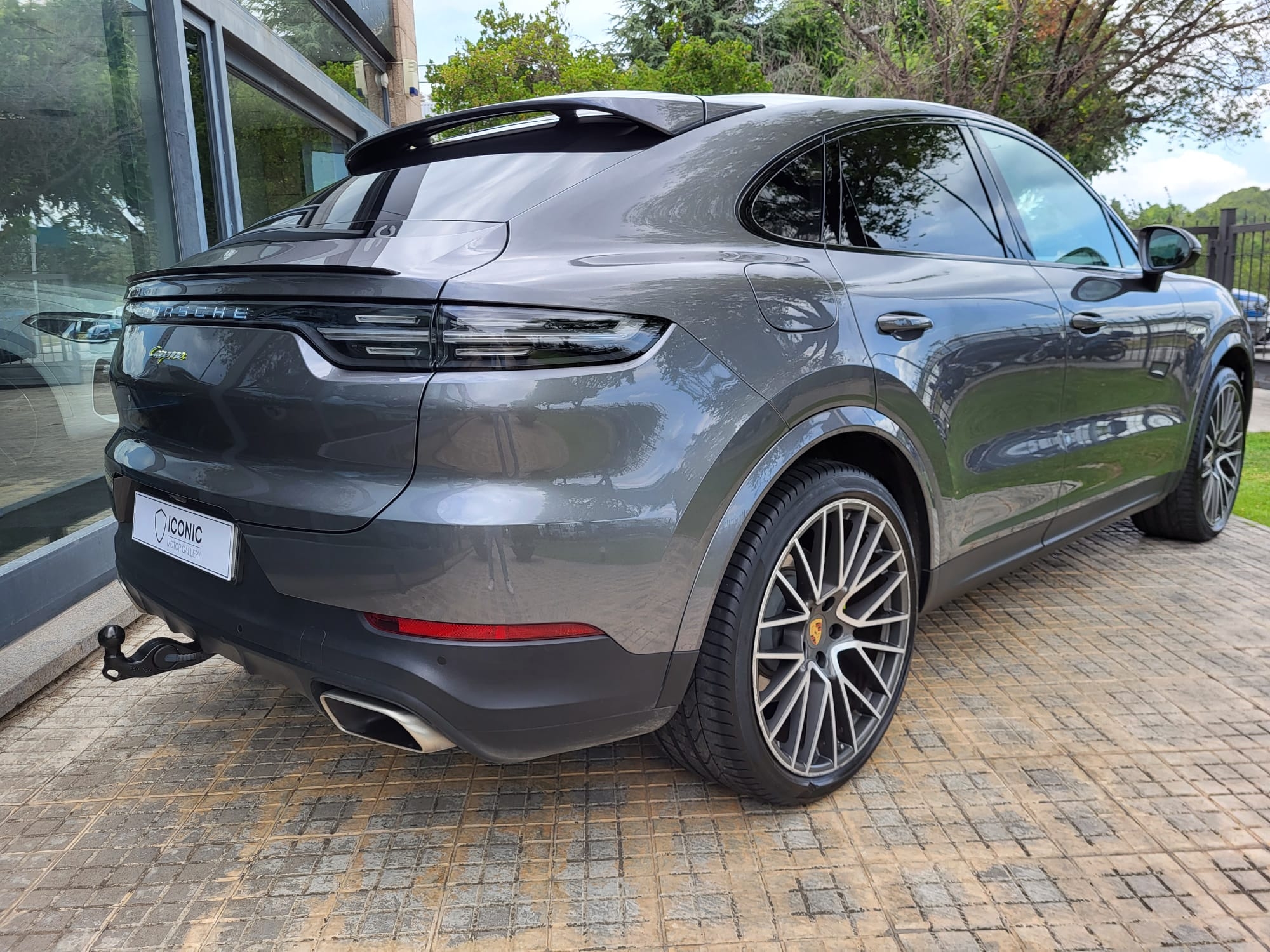 PORSCHE CAYENNE COUPÉ E-HYBRID 