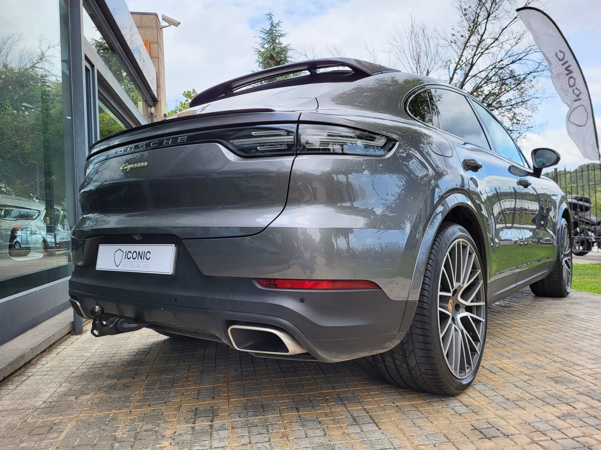 PORSCHE CAYENNE COUPÉ E-HYBRID 