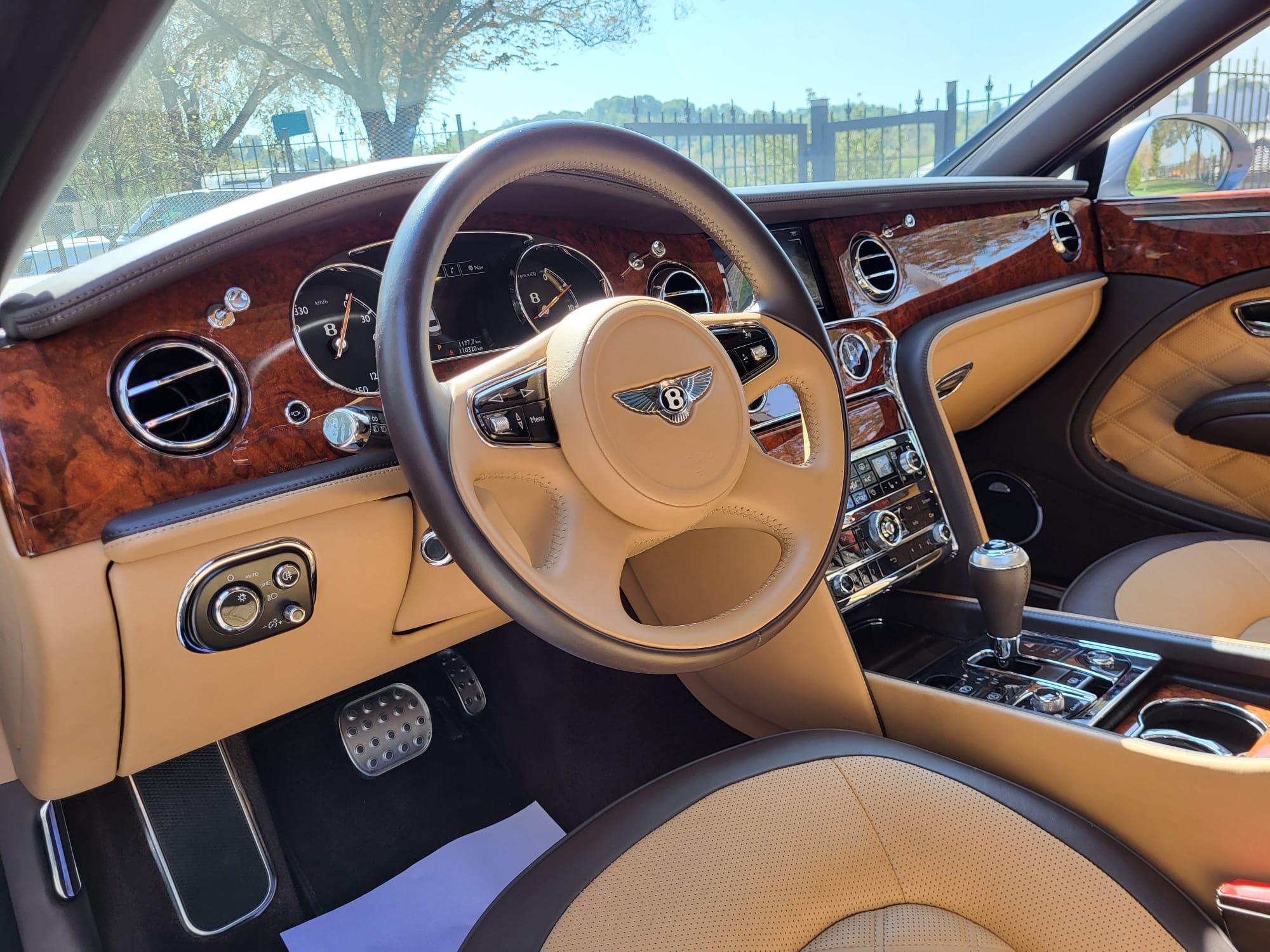 BENTLEY MULSANNE SPEED