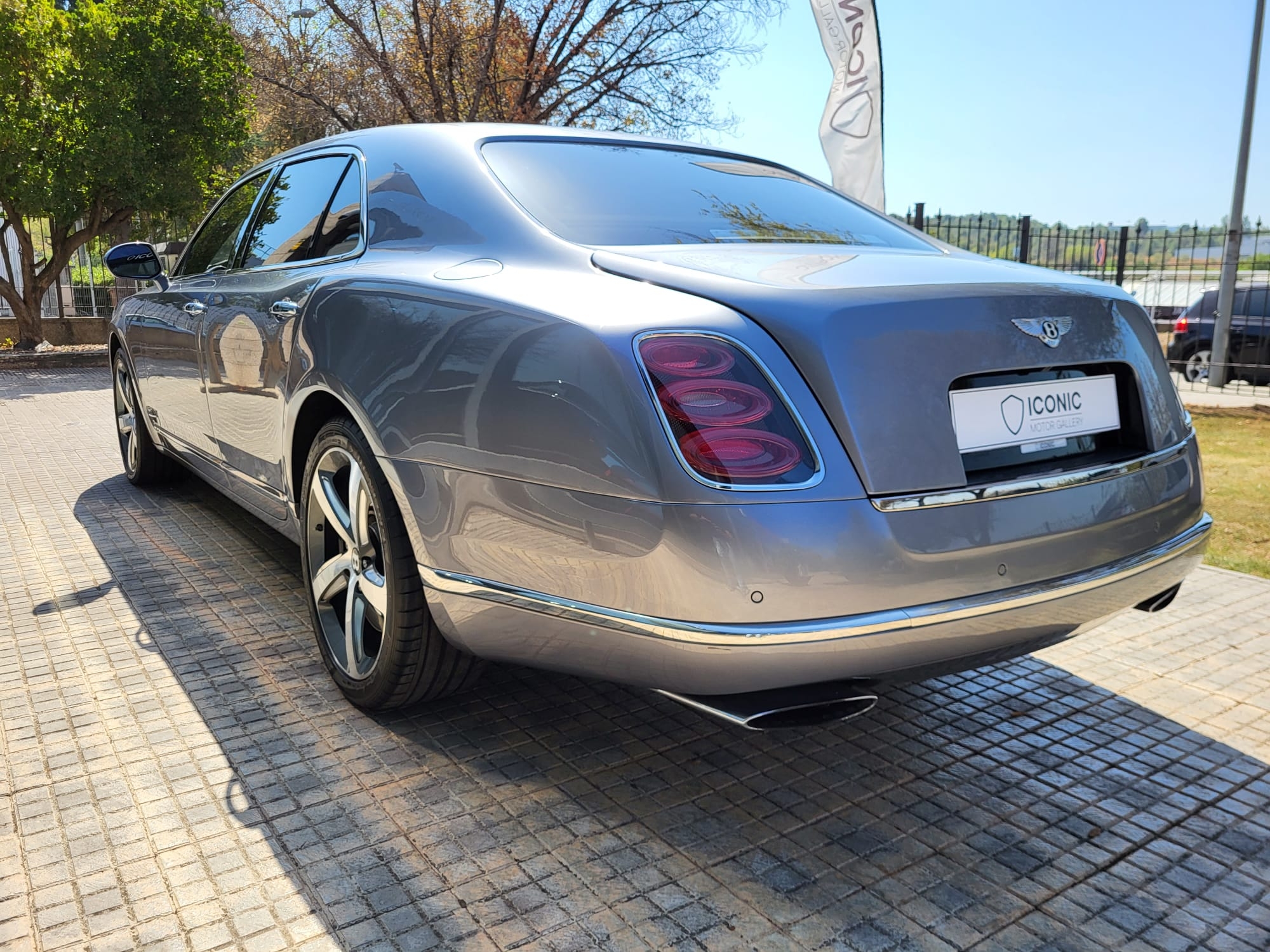 BENTLEY MULSANNE SPEED