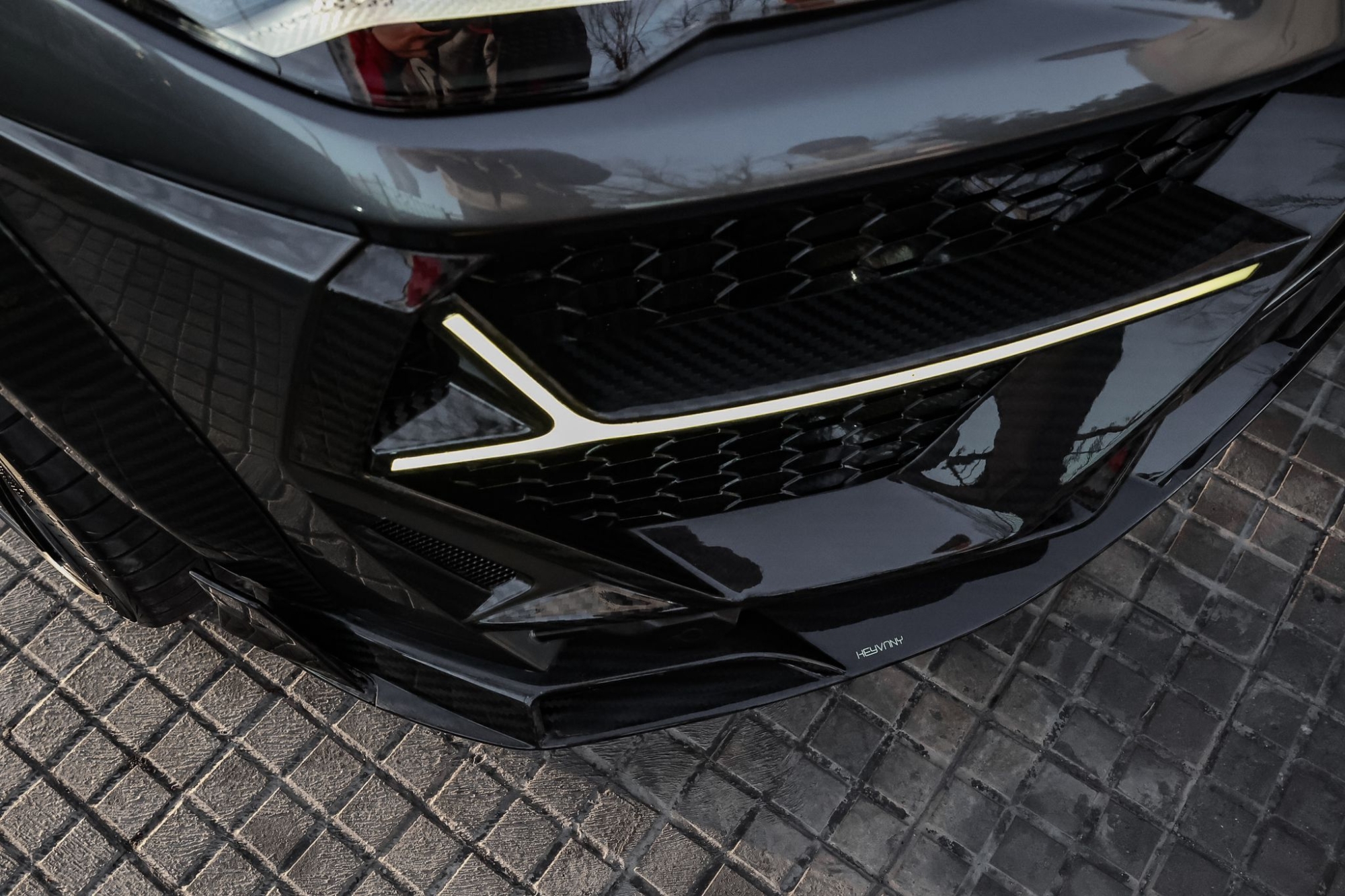 LAMBORGHINI URUS KEYVANY