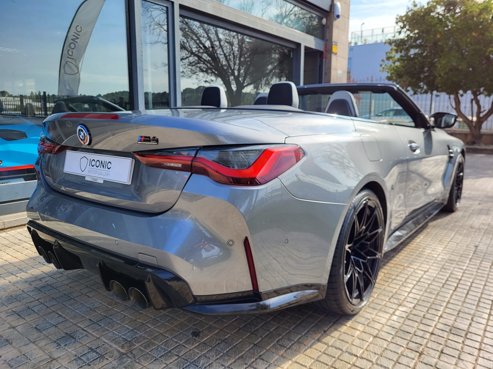 BMW M4 COMPETITION CABRIO xDRIVE