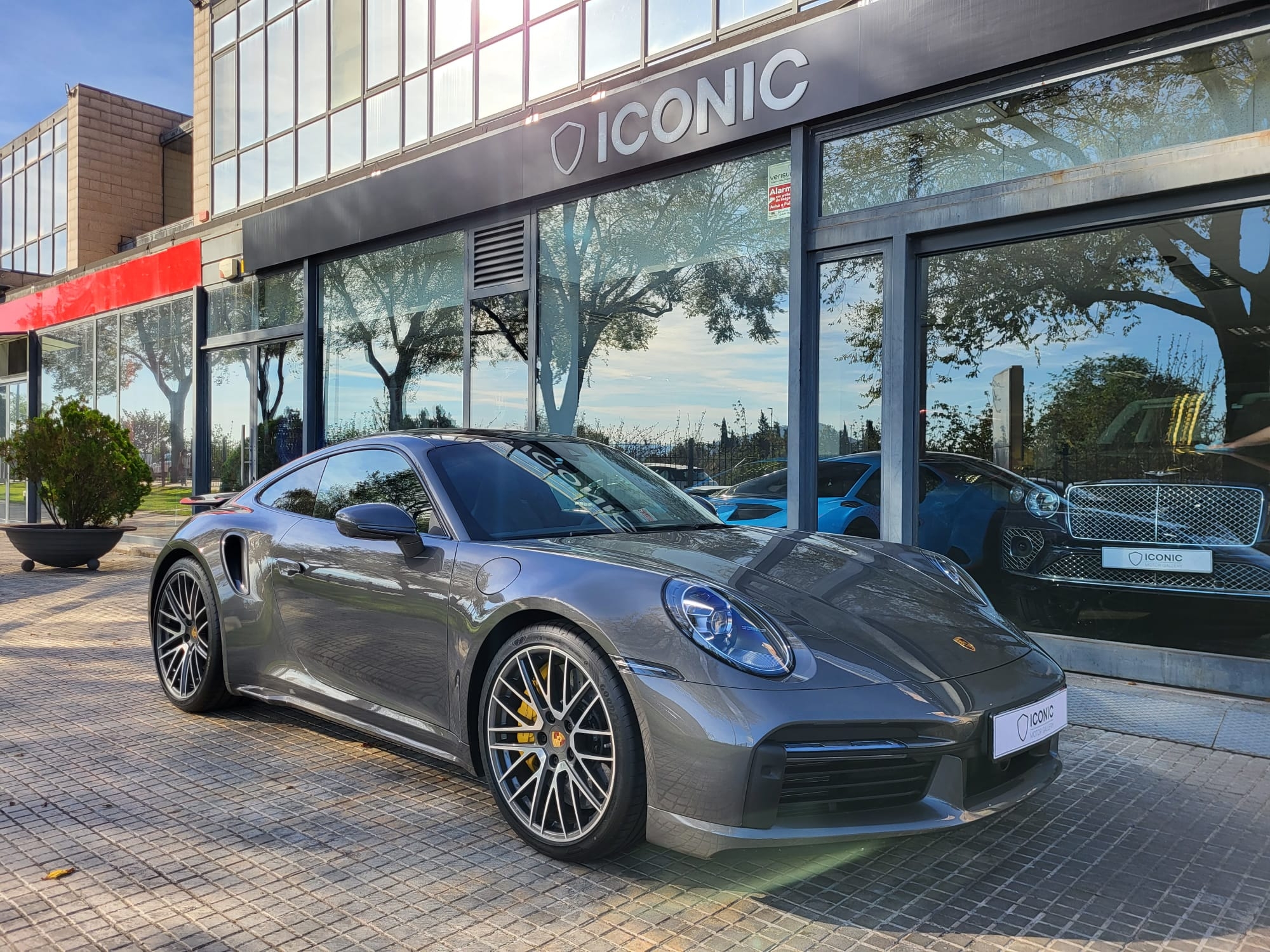 PORSCHE 911 992 TURBO S