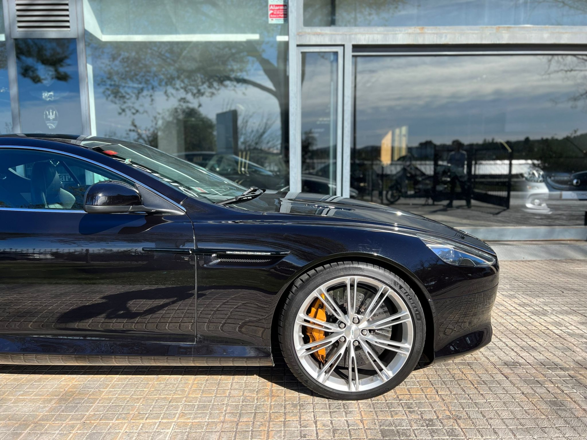 ASTON MARTIN VIRAGE 6.0L V12