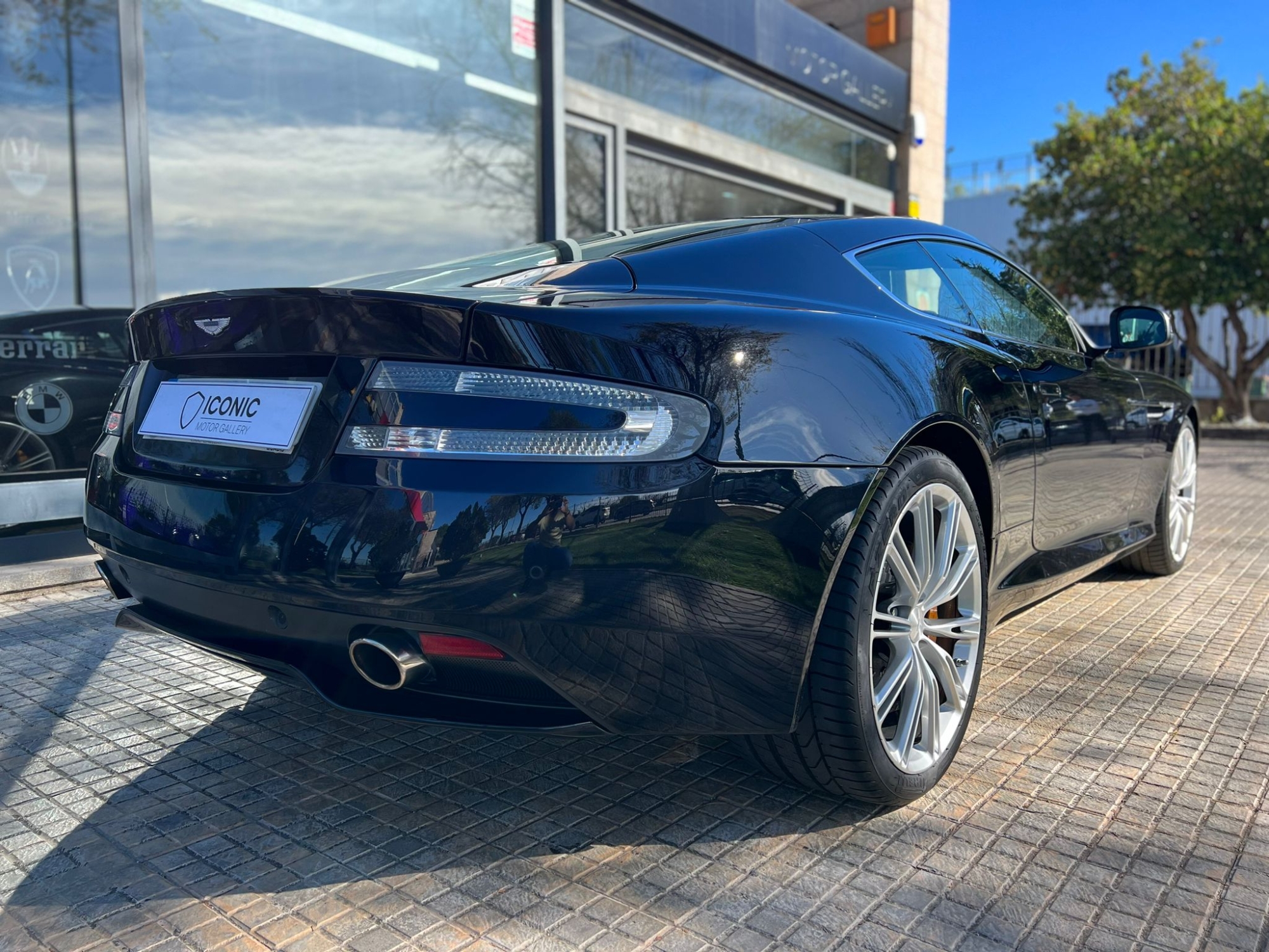 ASTON MARTIN VIRAGE 6.0L V12