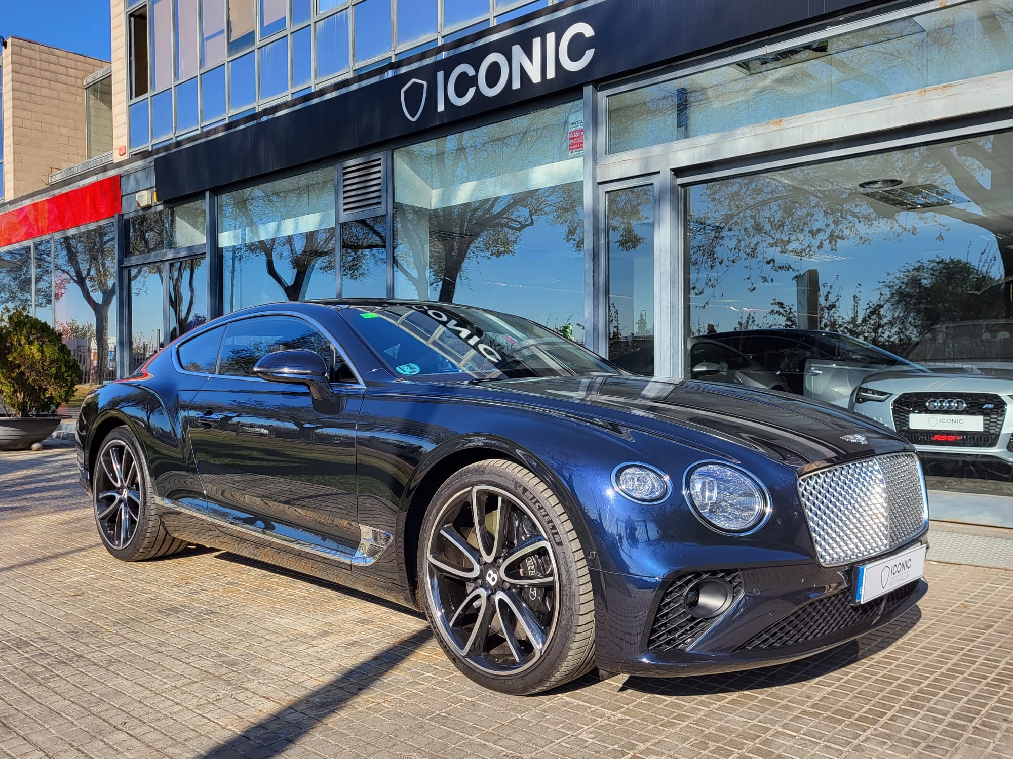 BENTLEY CONTINENTAL GT W12