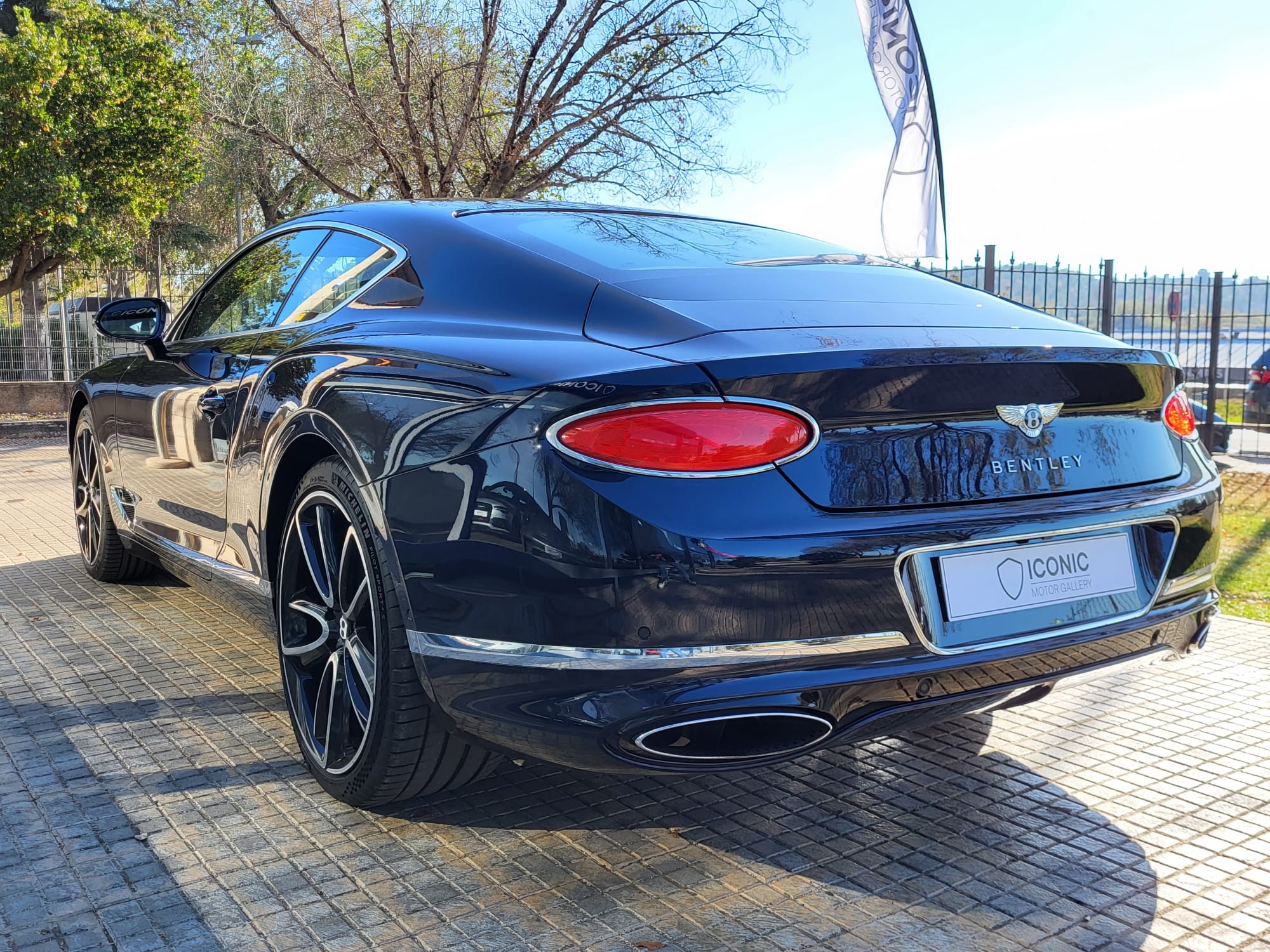 BENTLEY CONTINENTAL GT W12