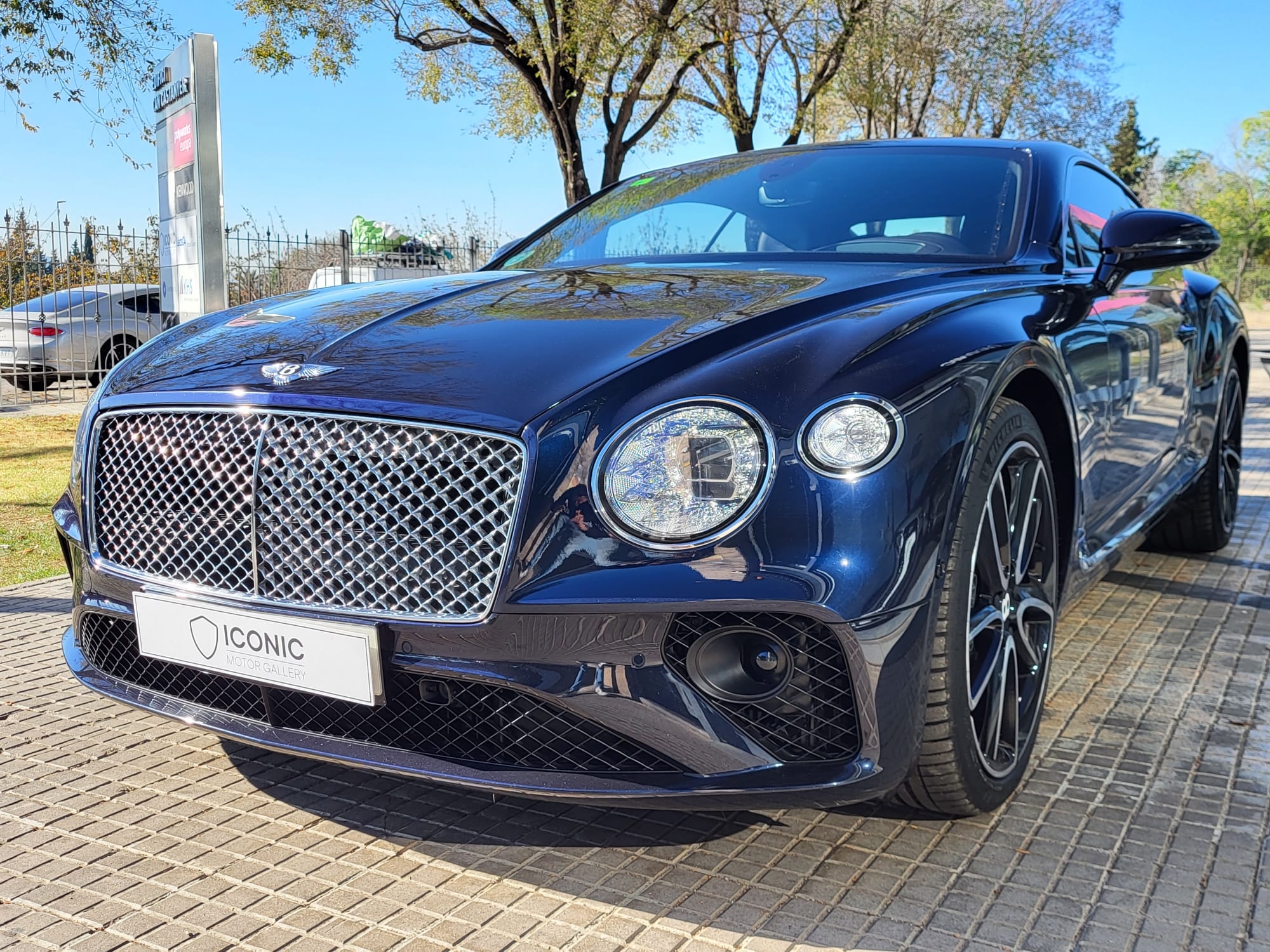 BENTLEY CONTINENTAL GT W12