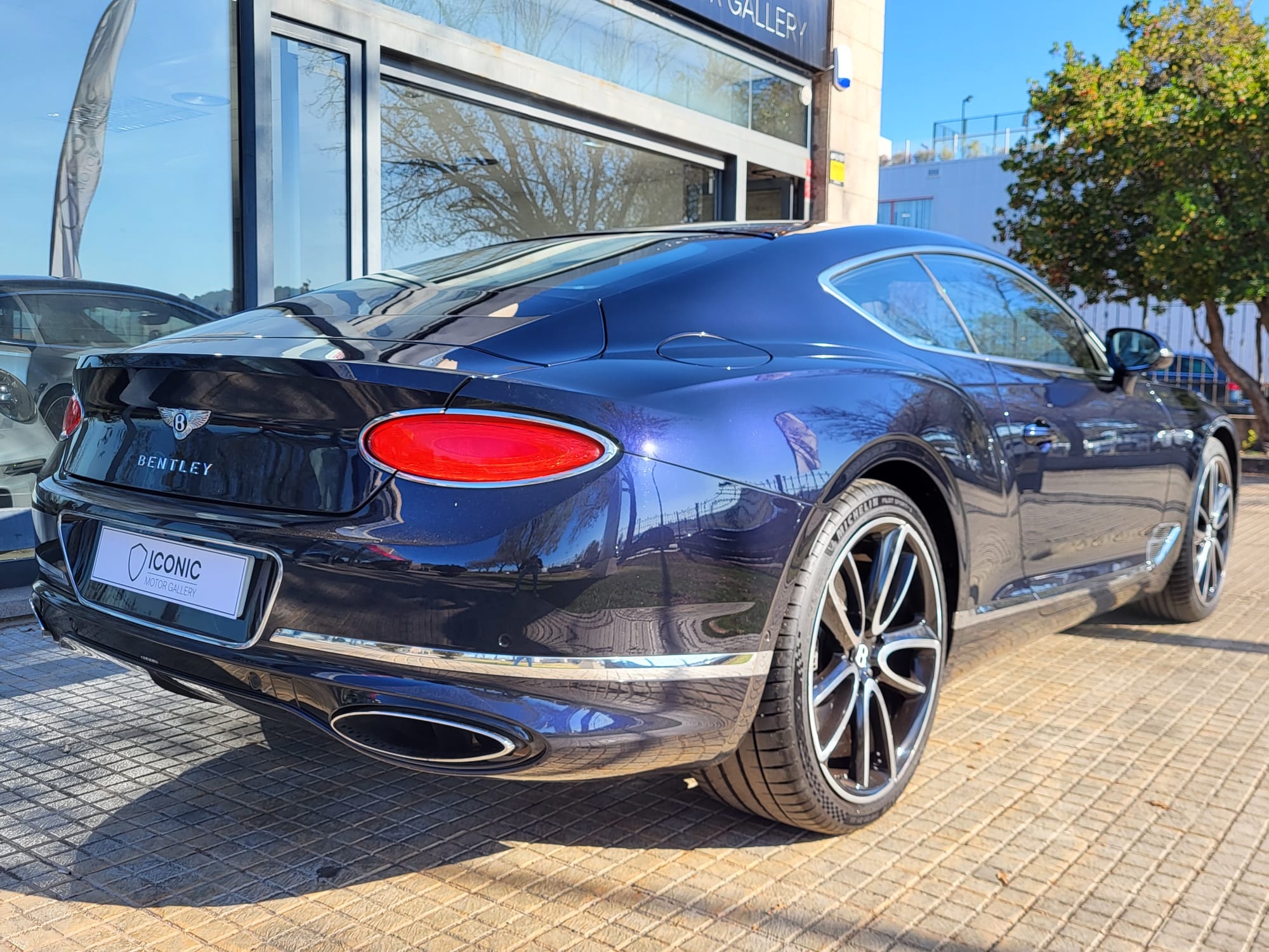 BENTLEY CONTINENTAL GT W12