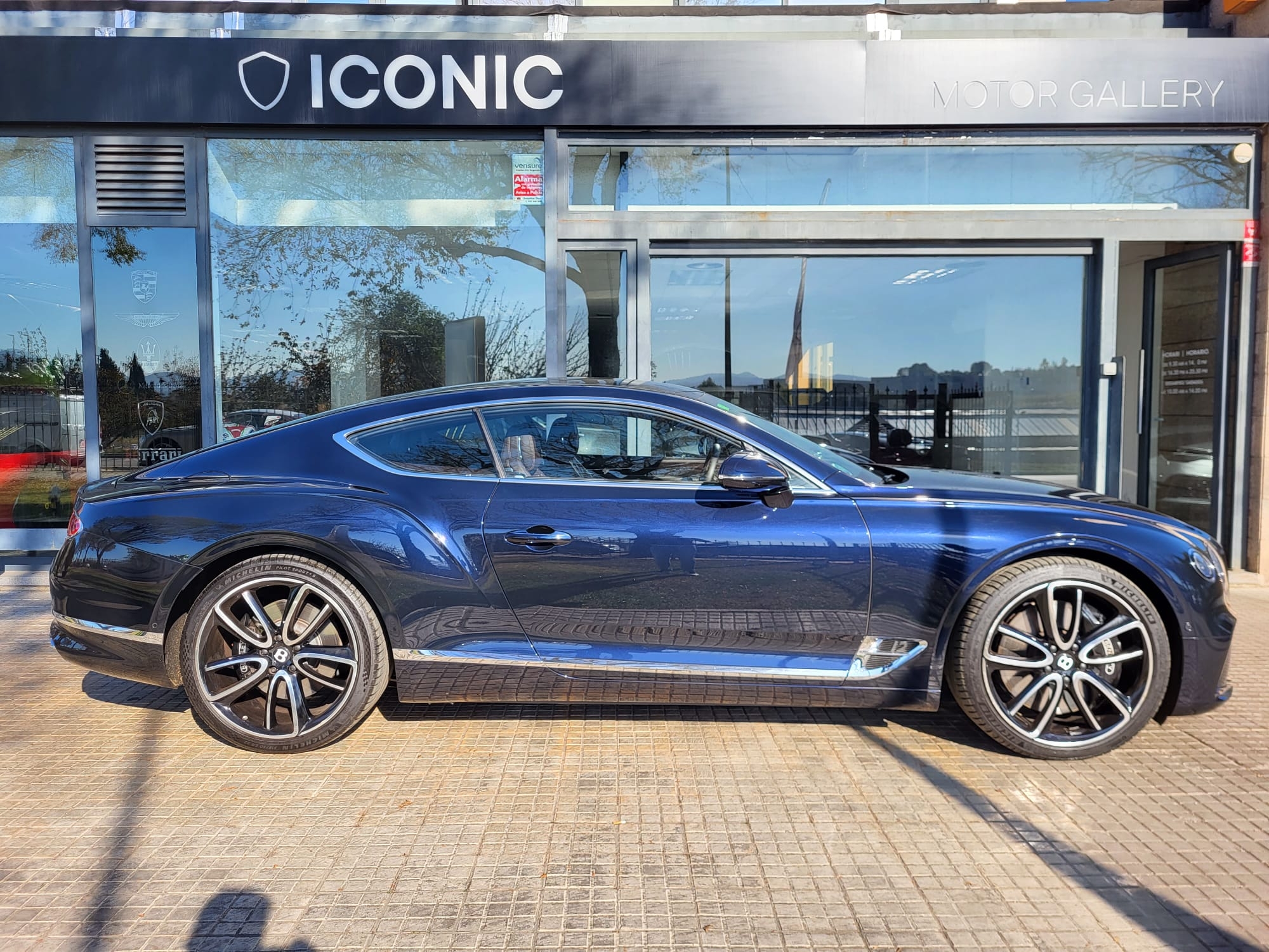 BENTLEY CONTINENTAL GT W12