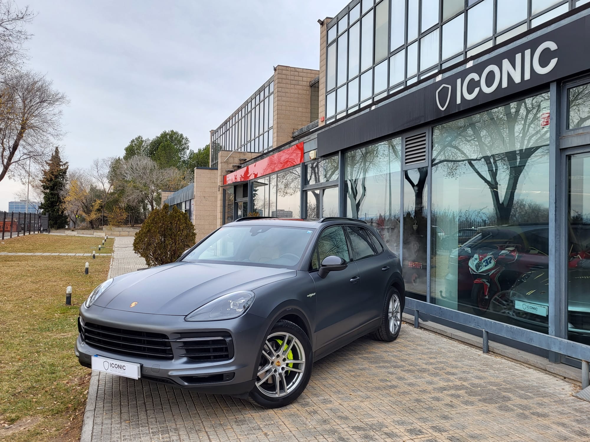 PORSCHE CAYENNE EHYBRID