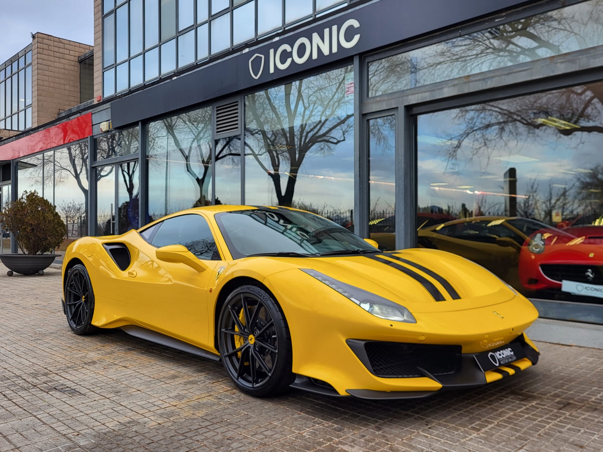 FERRARI 488 PISTA TAILOR MADE