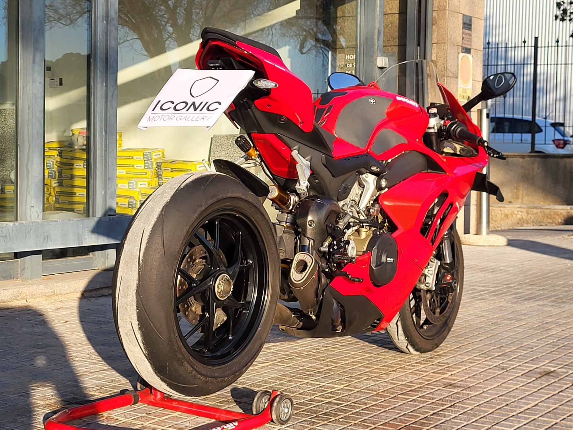 DUCATI PANIGALE V4