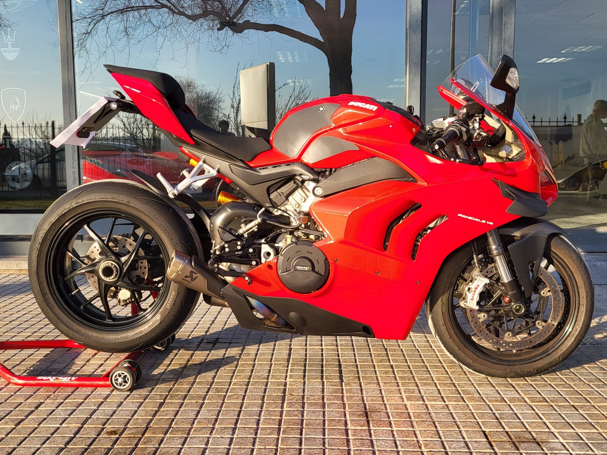 DUCATI PANIGALE V4