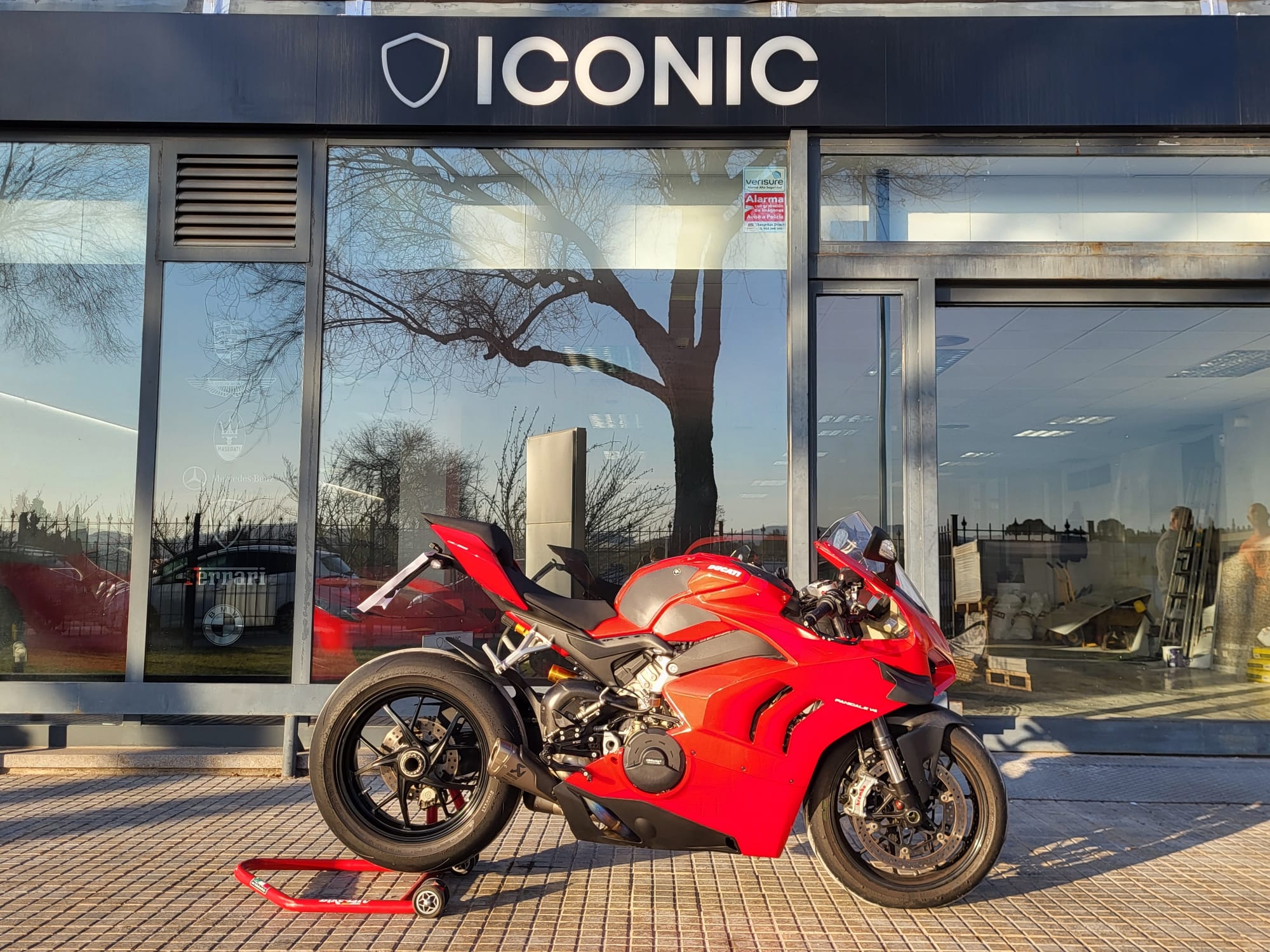 DUCATI PANIGALE V4