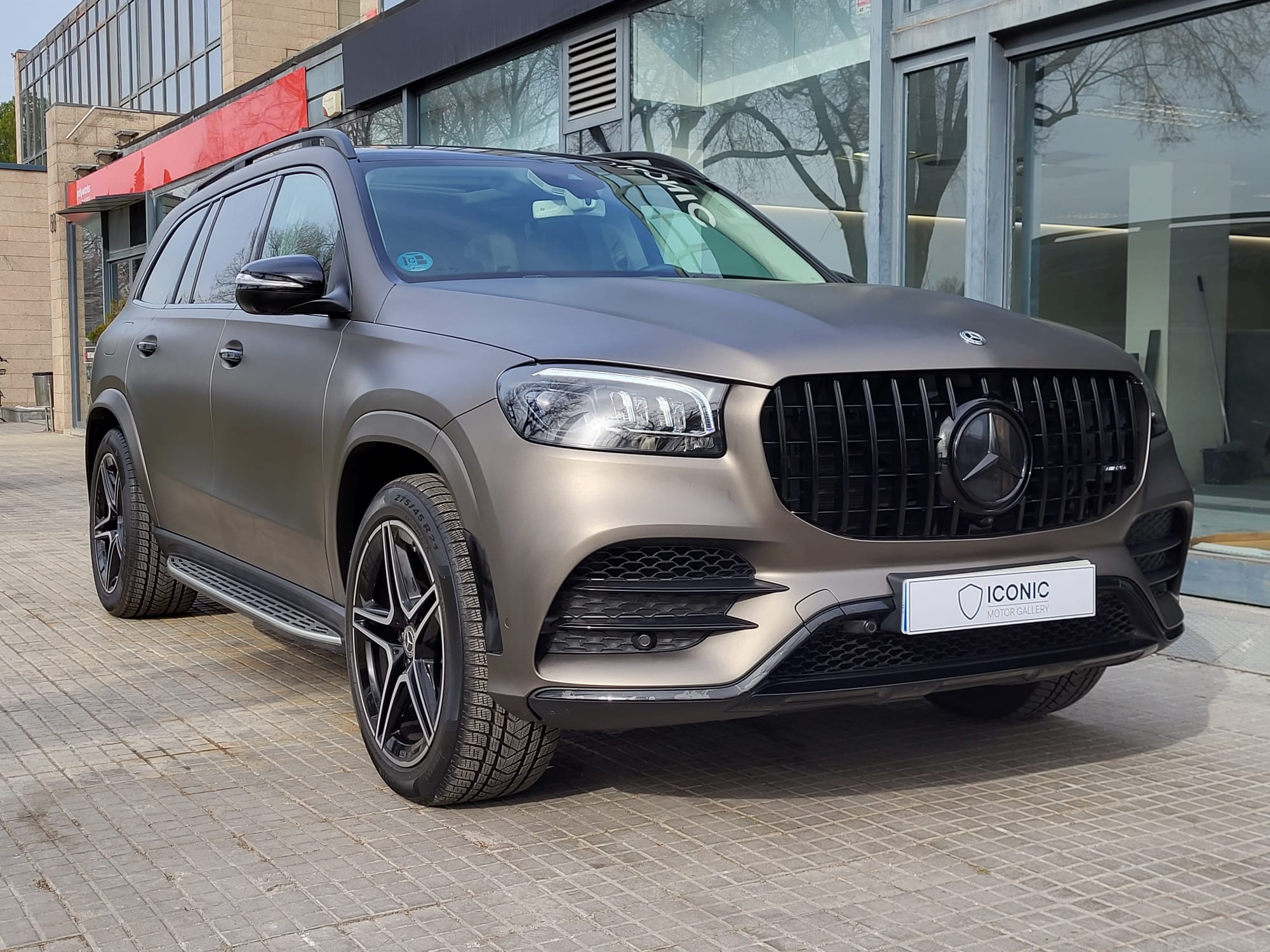 MERCEDES-BENZ GLS 400d 4MATIC