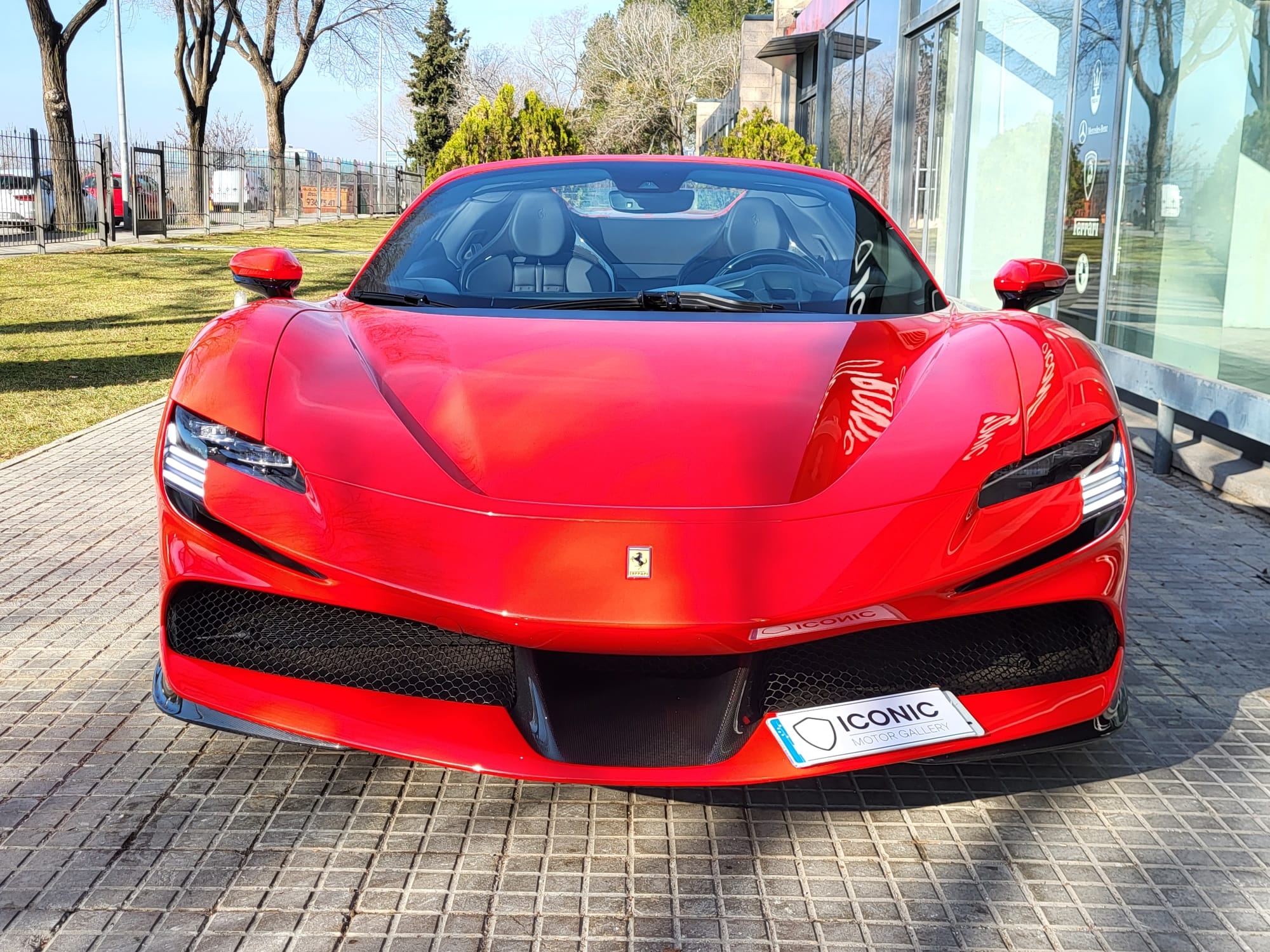 FERRARI SF90 SPIDER