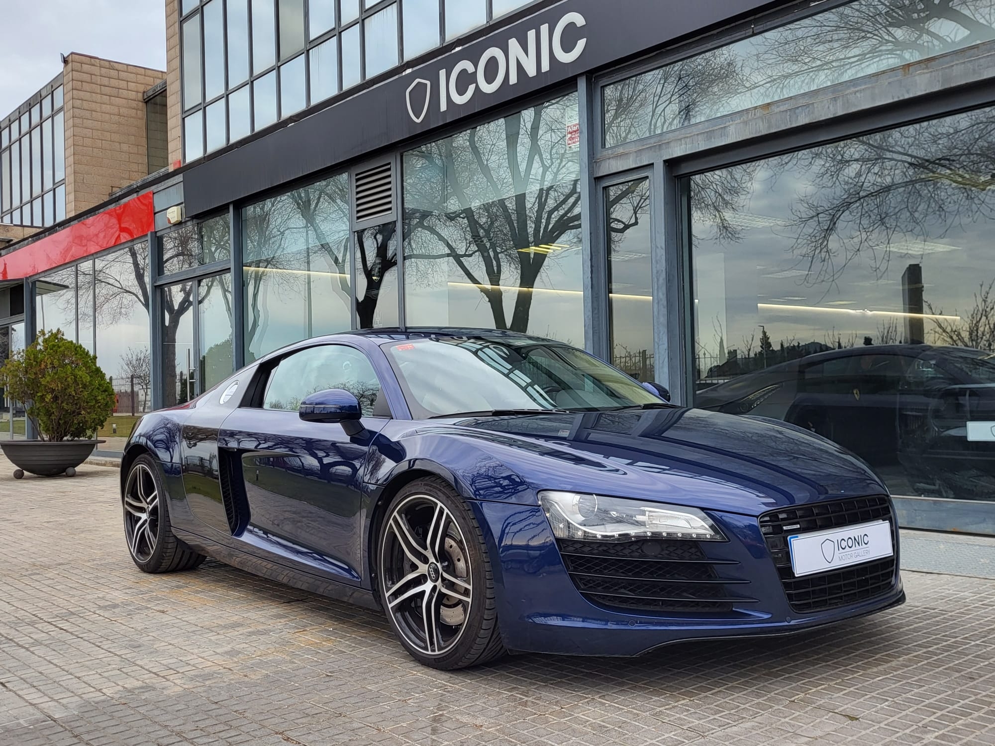 AUDI R8 4.2 FSI QUATTRO MANUAL