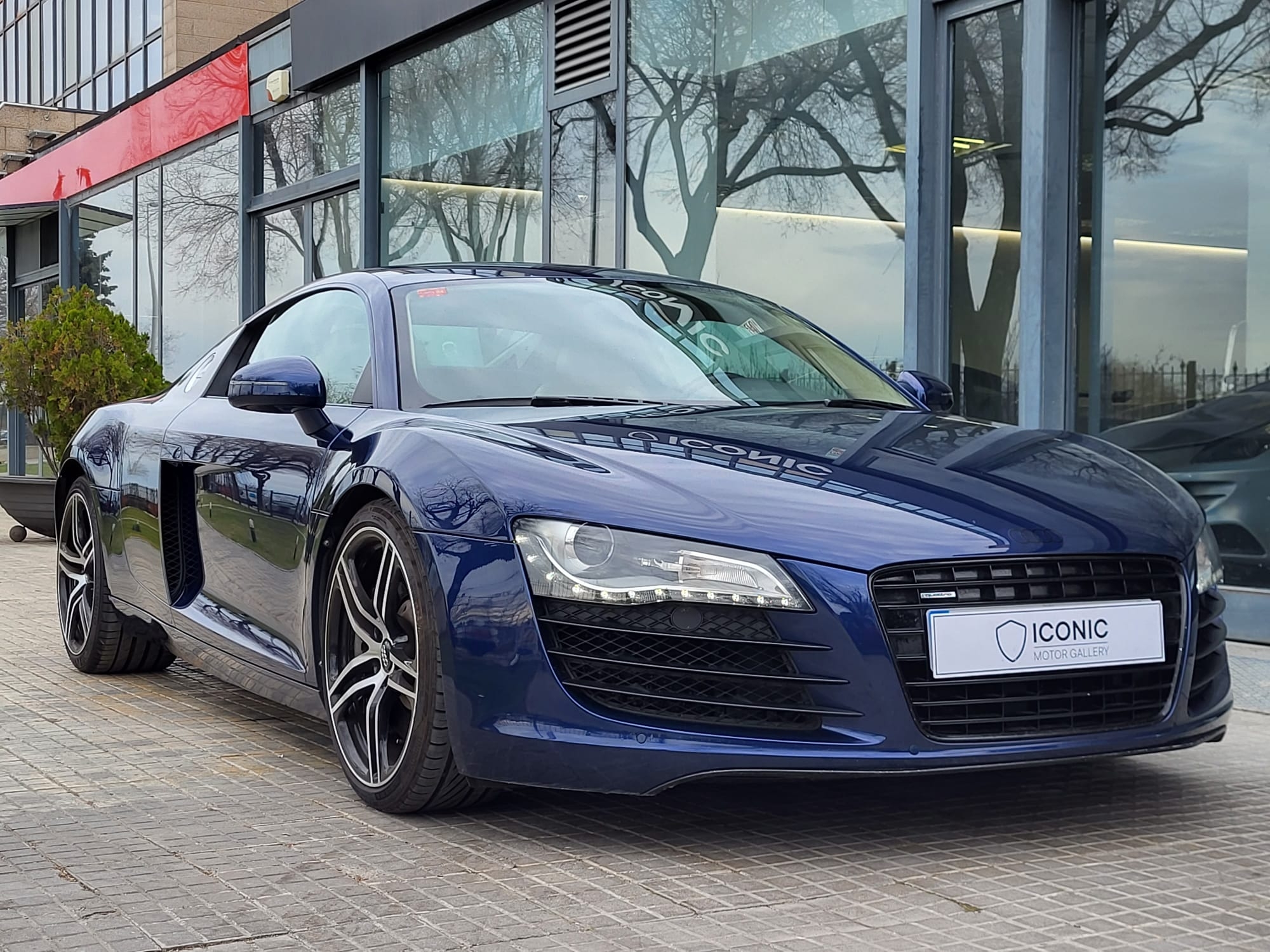 AUDI R8 4.2 FSI QUATTRO MANUAL