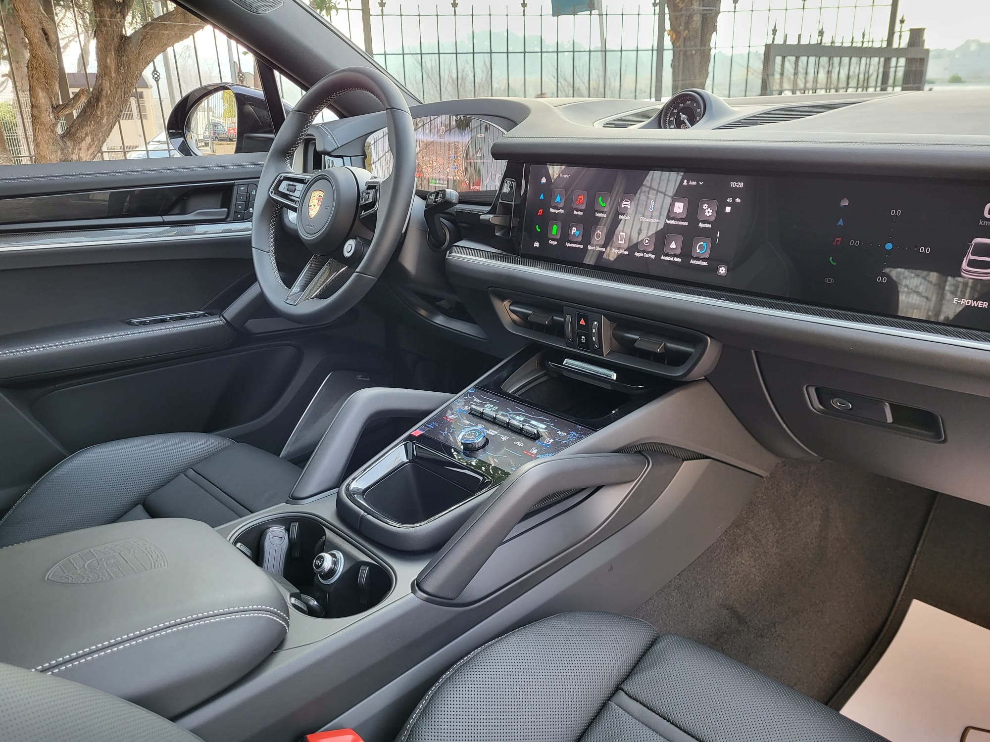 PORSCHE CAYENNE EHYBRID COUPÉ