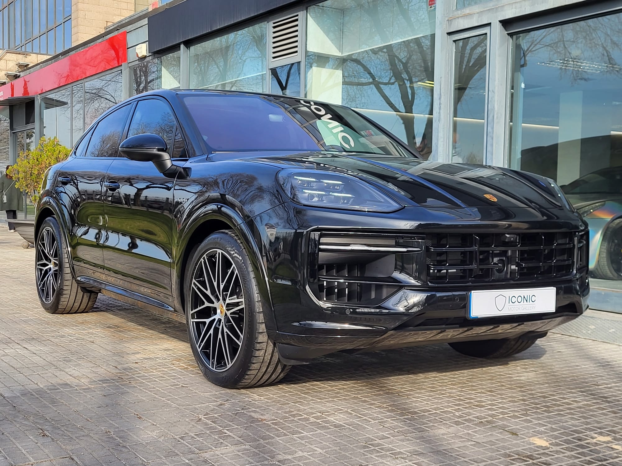 PORSCHE CAYENNE EHYBRID COUPÉ