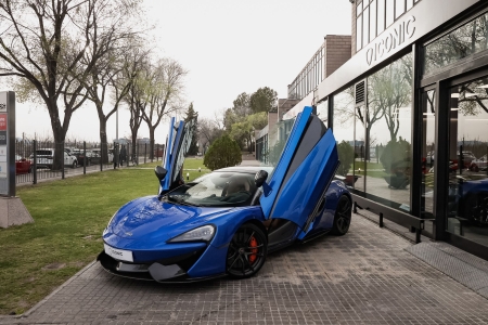 MCLAREN 570s SPYDER