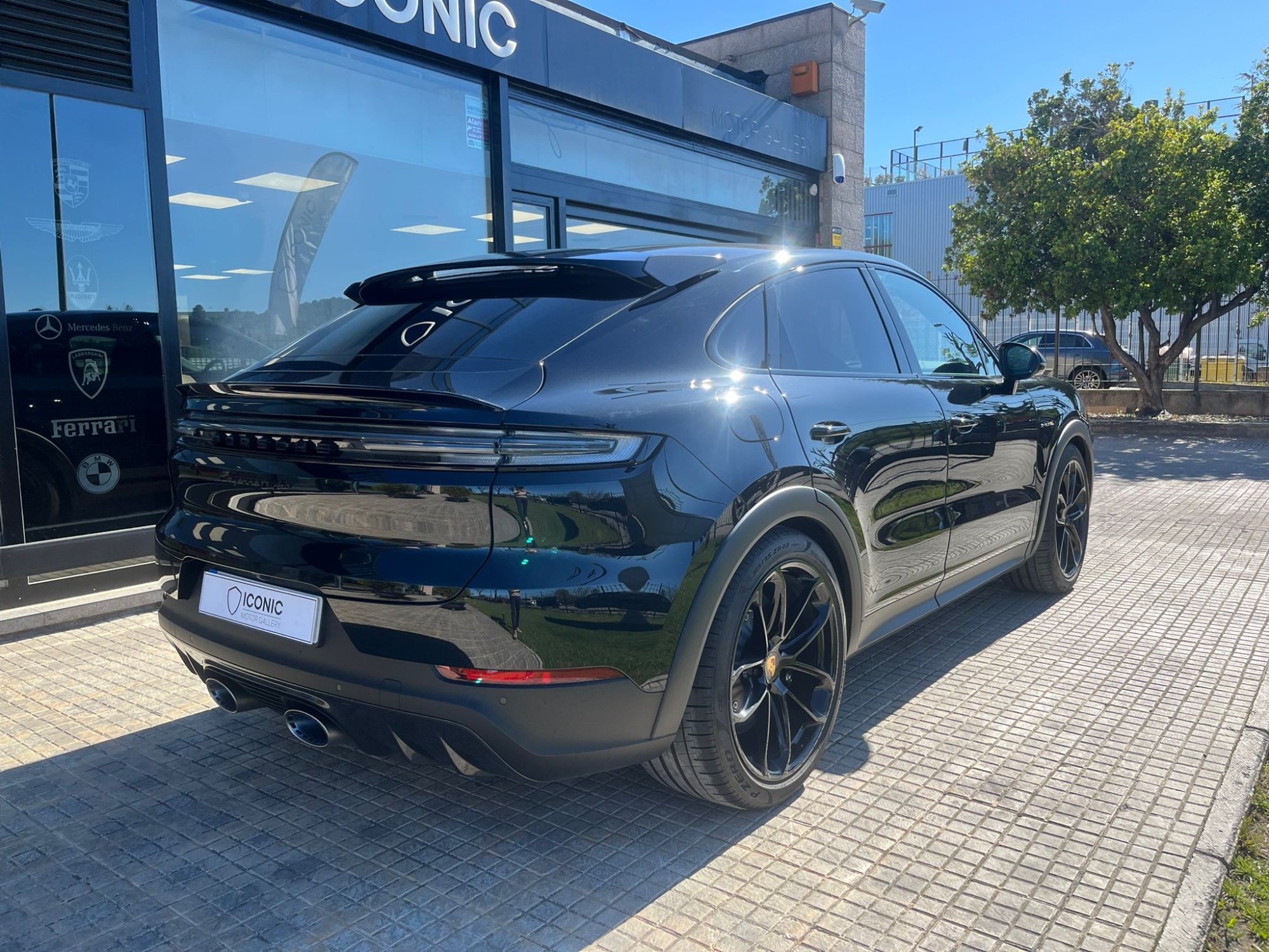 PORSCHE CAYENNE TURBO HYBRID PAQUETE GT