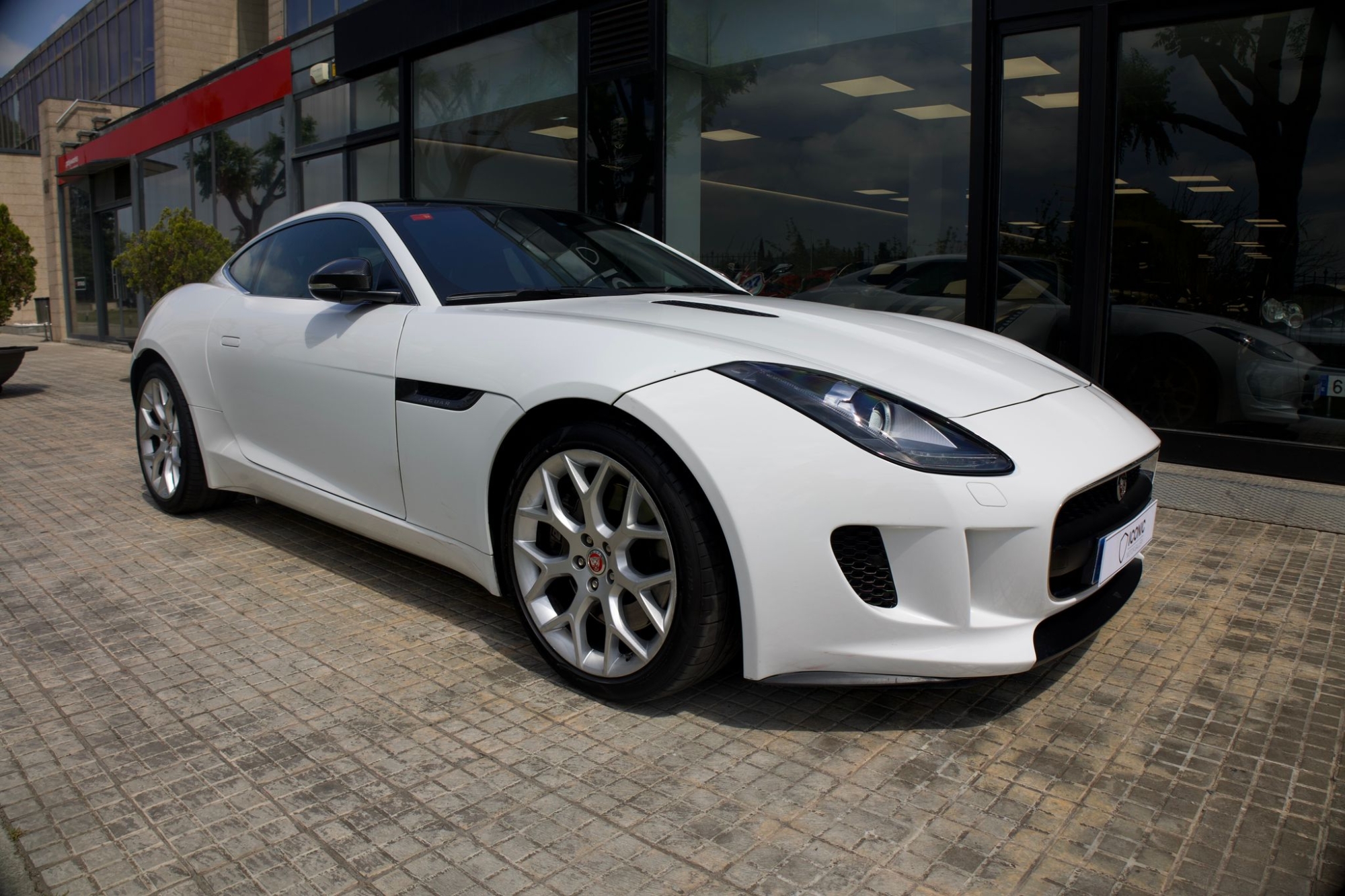 JAGUAR F-TYPE