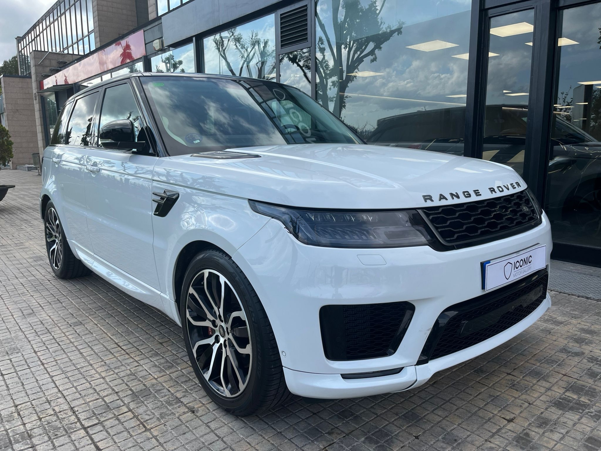 LAND ROVER RANGE ROVER SPORT HSE