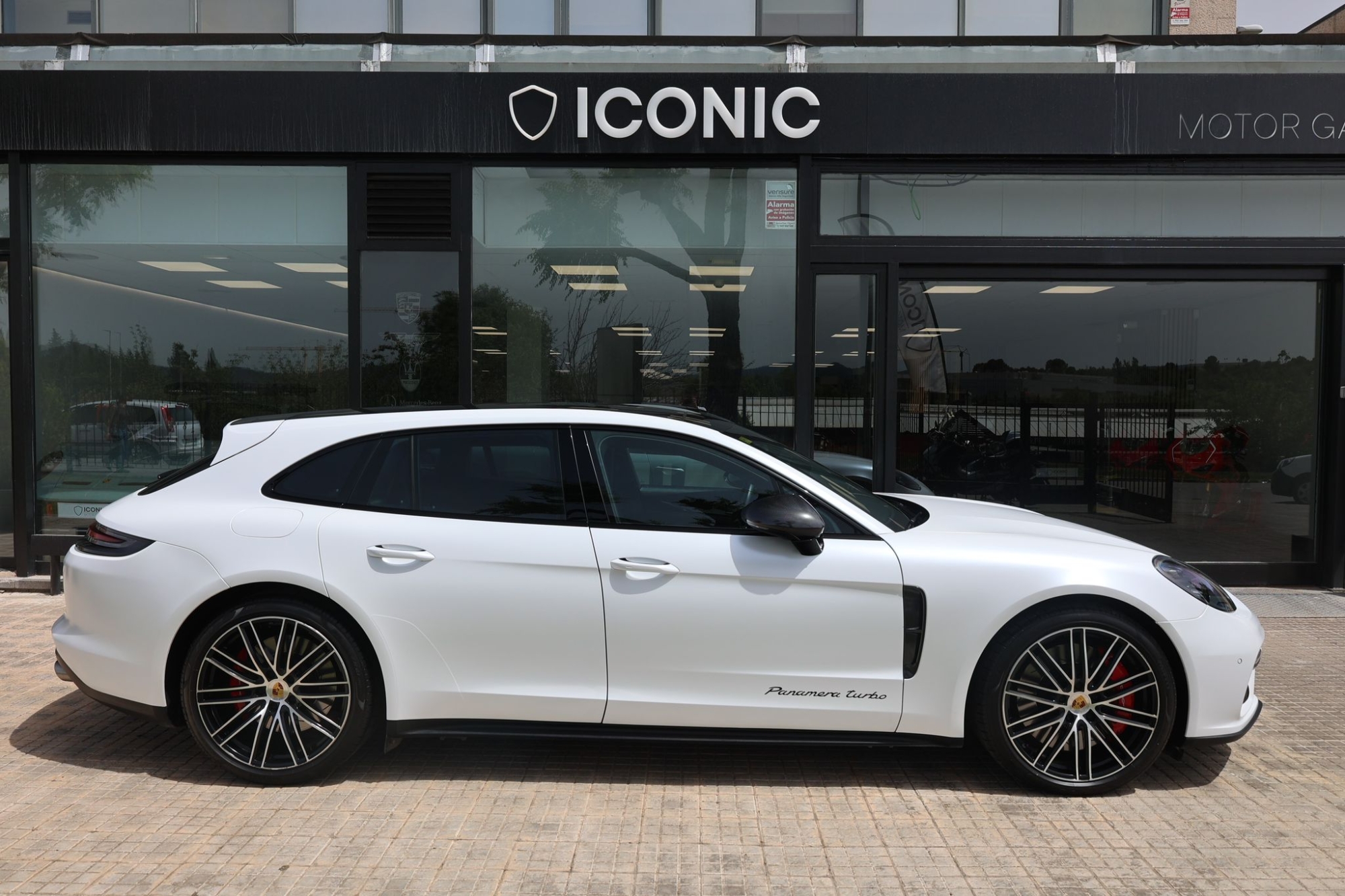 PORSCHE PANAMERA SPORT TURISMO