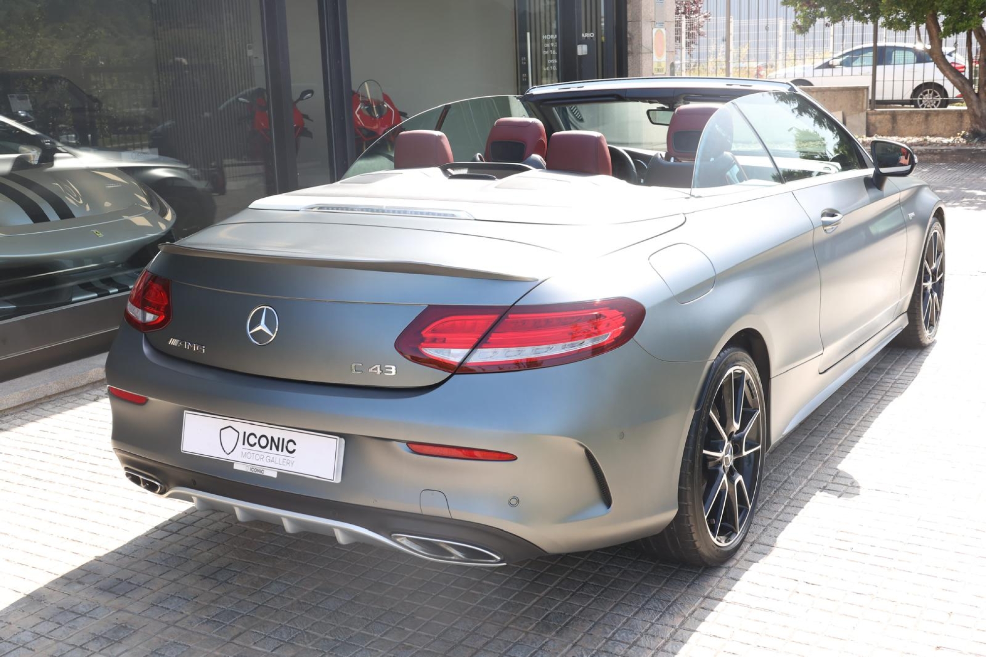 MERCEDES-BENZ AMG C 43