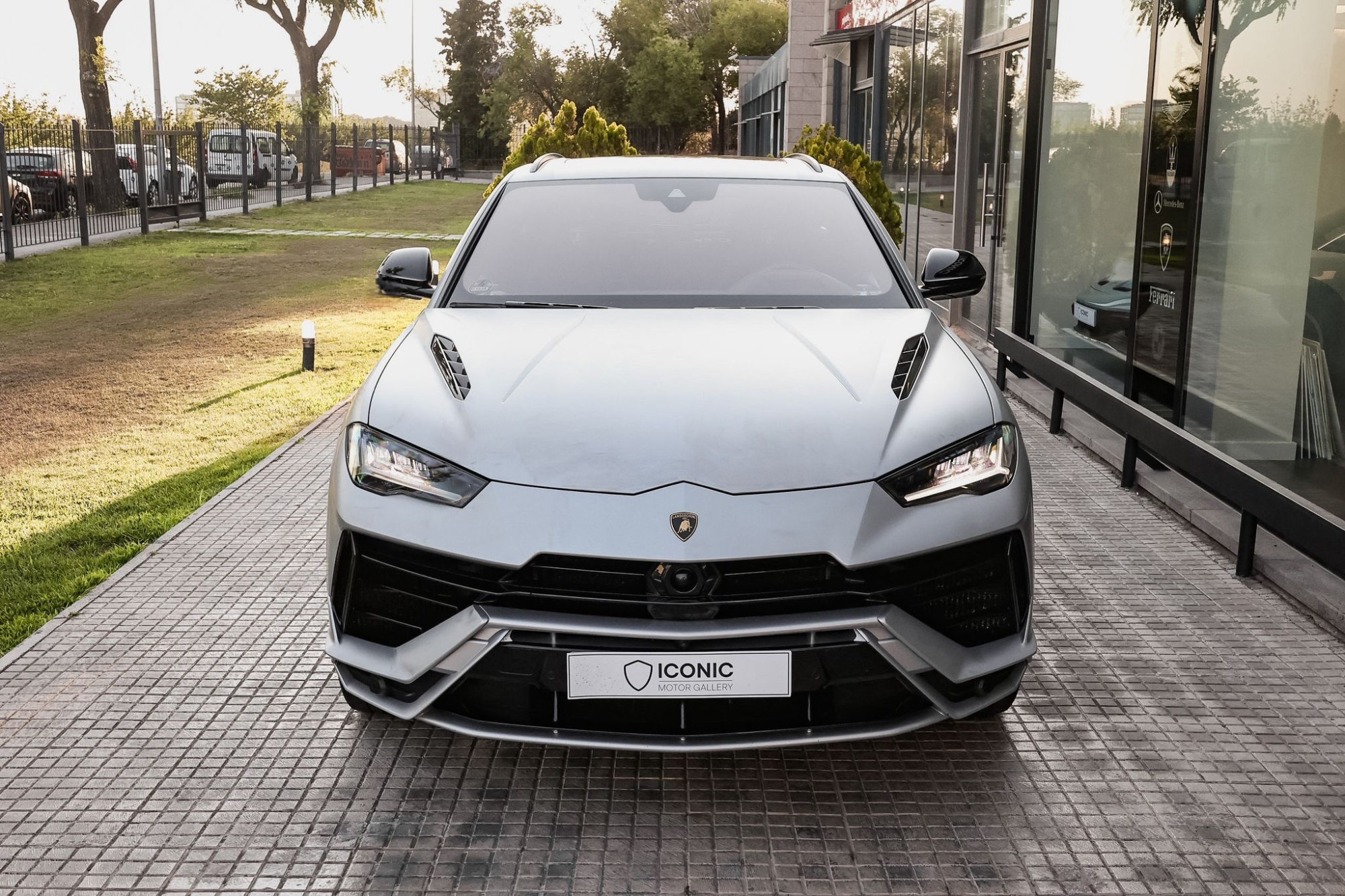 LAMBORGHINI URUS S