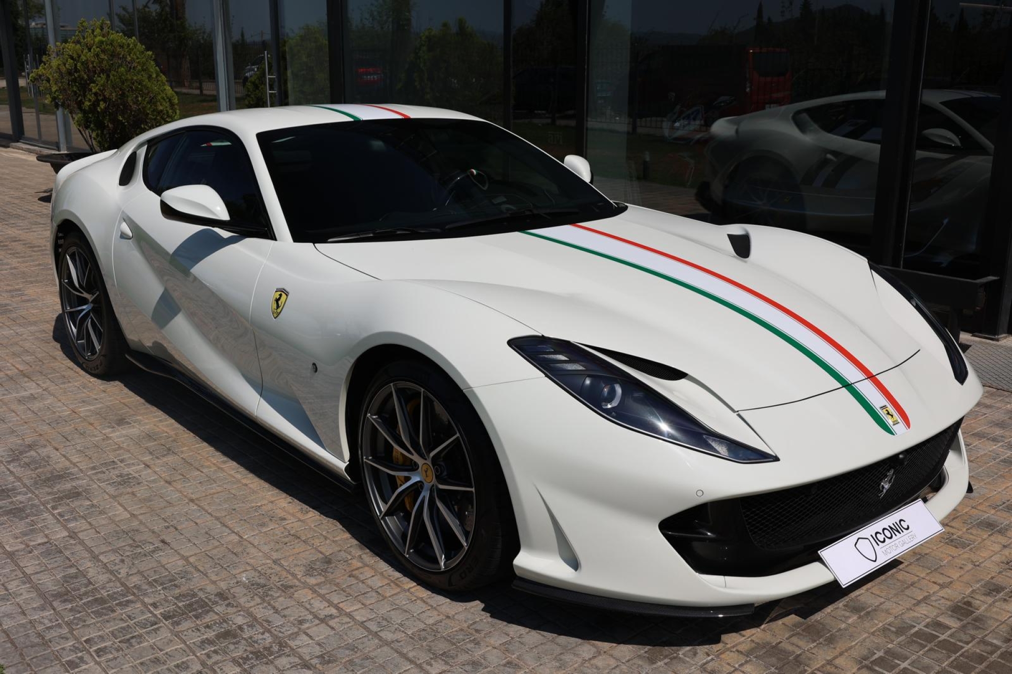 FERRARI 812 SUPERFAST