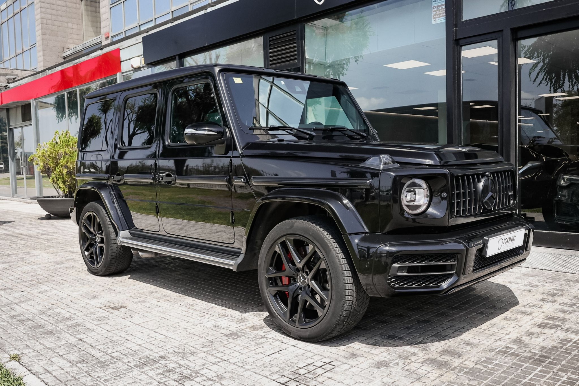 MERCEDES-BENZ G63 AMG