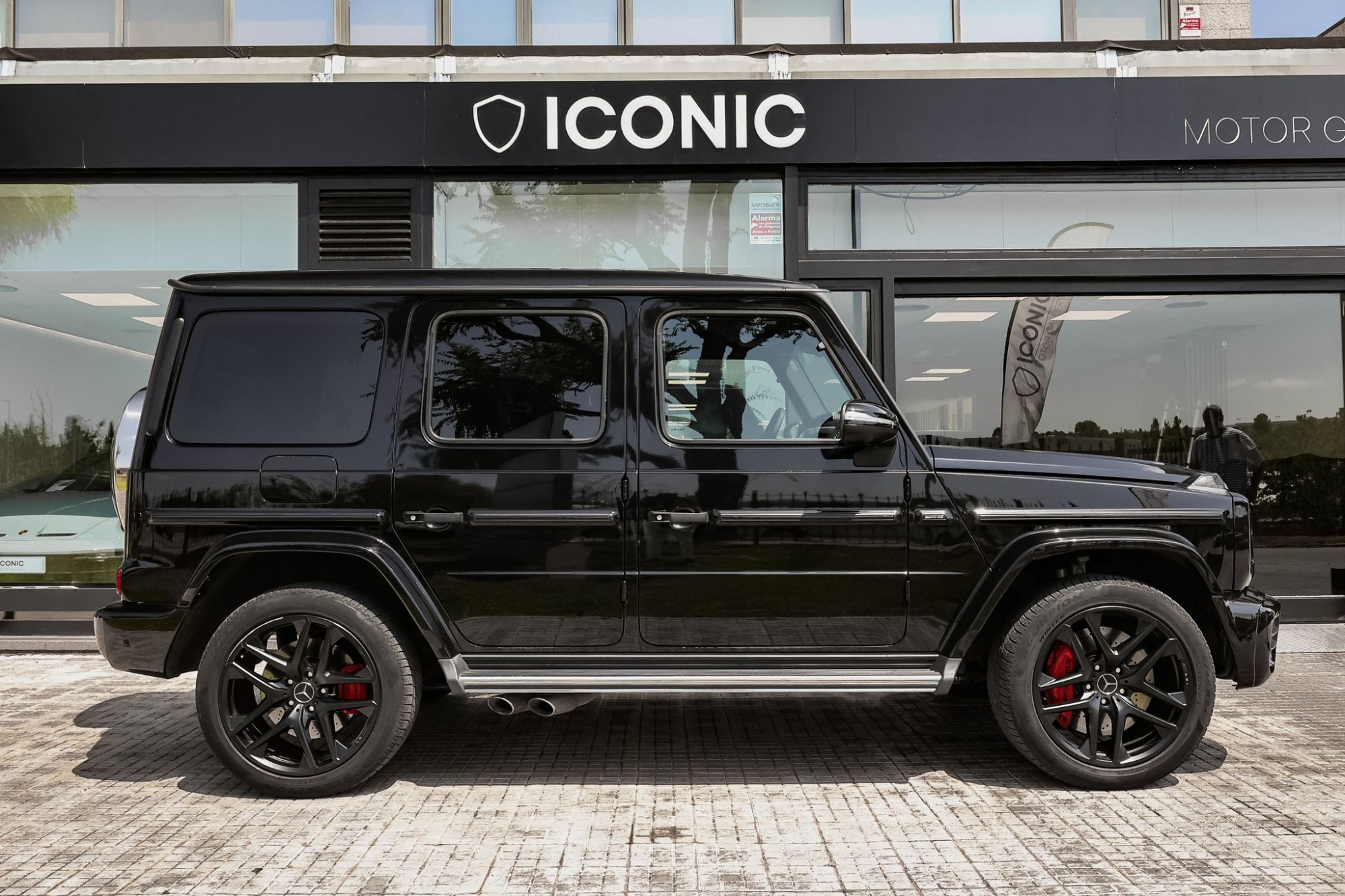 MERCEDES-BENZ G63 AMG