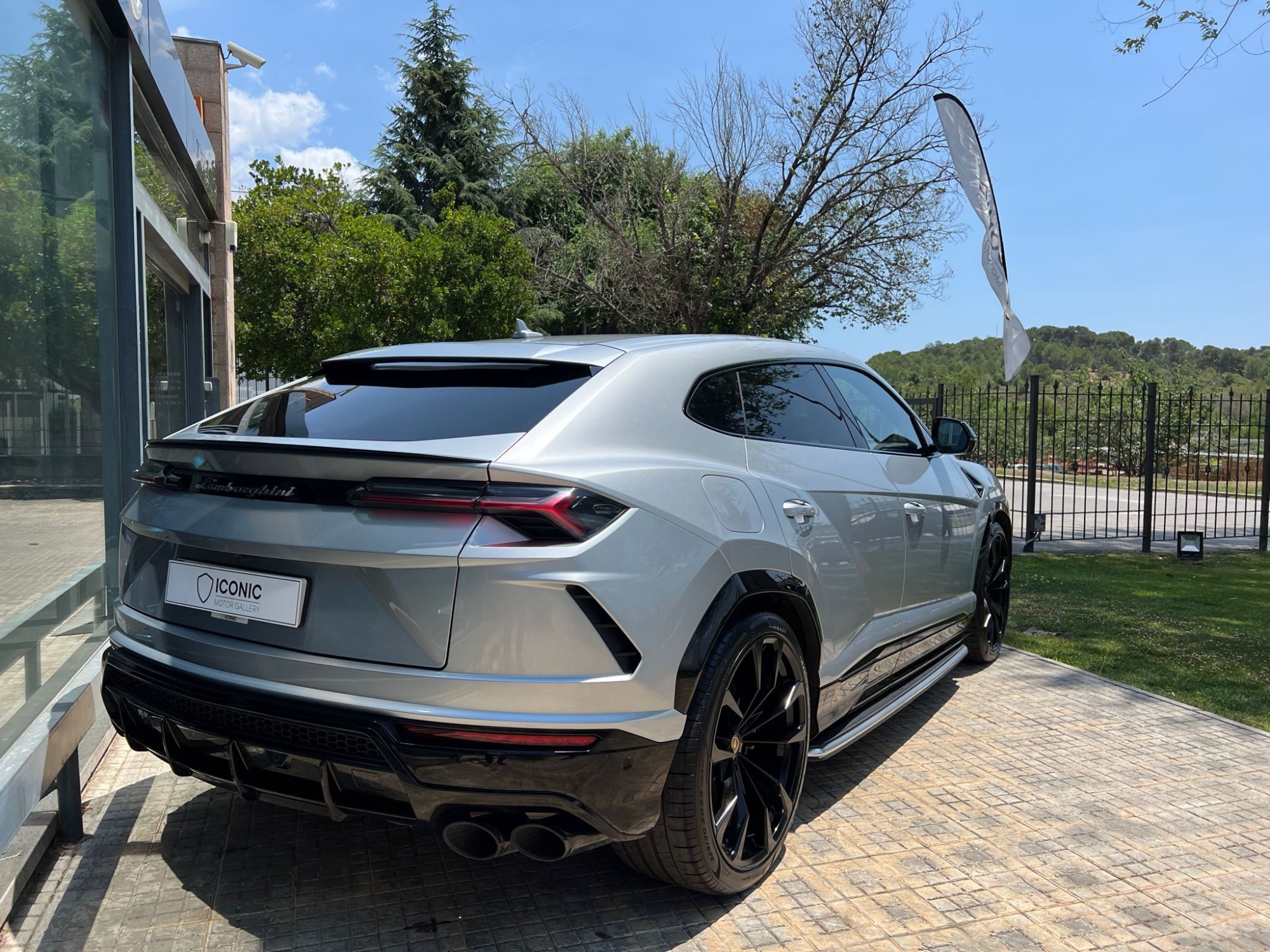 LAMBORGHINI URUS 4.0 V8 