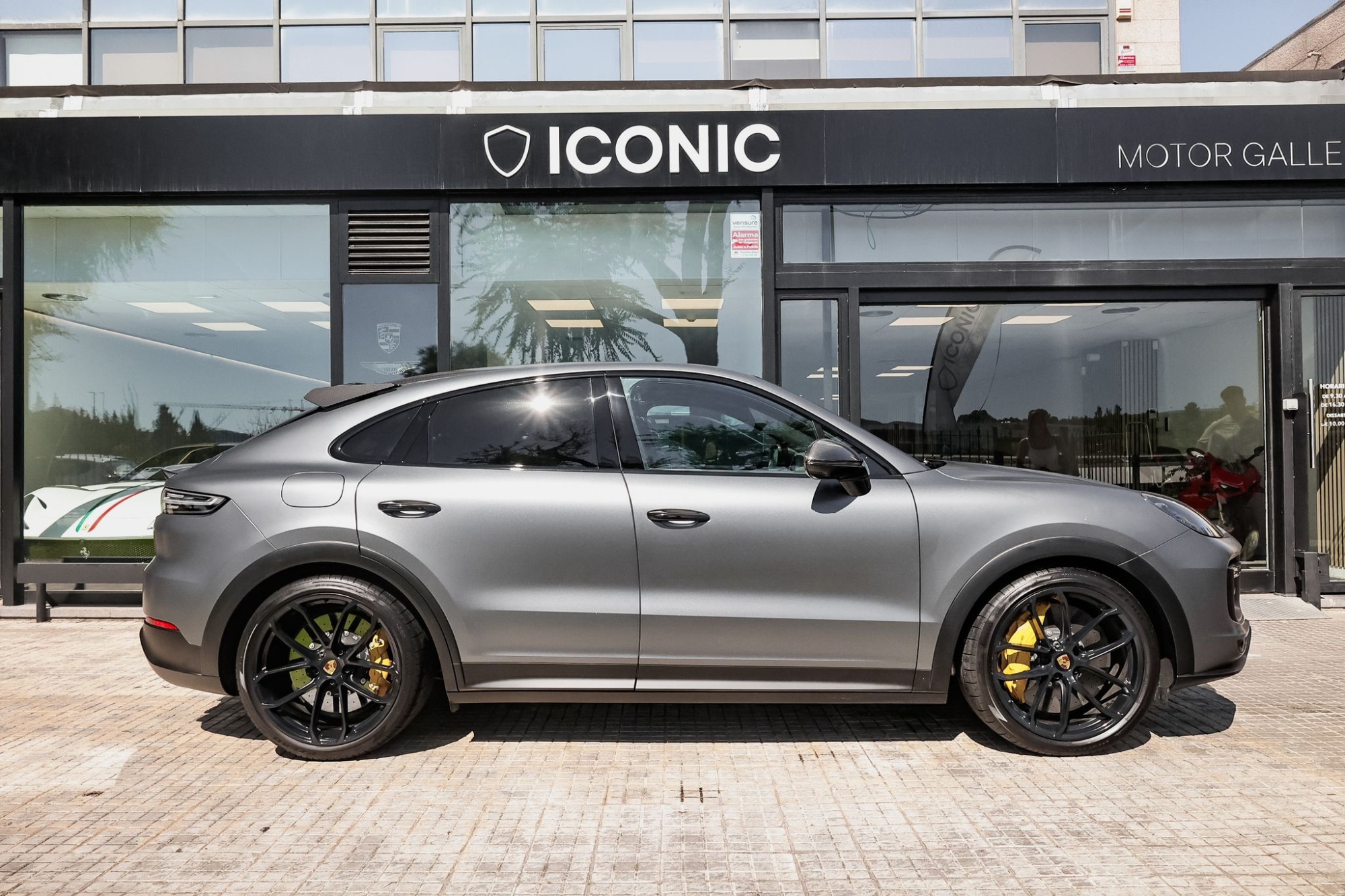 PORSCHE CAYENNE TURBO GT