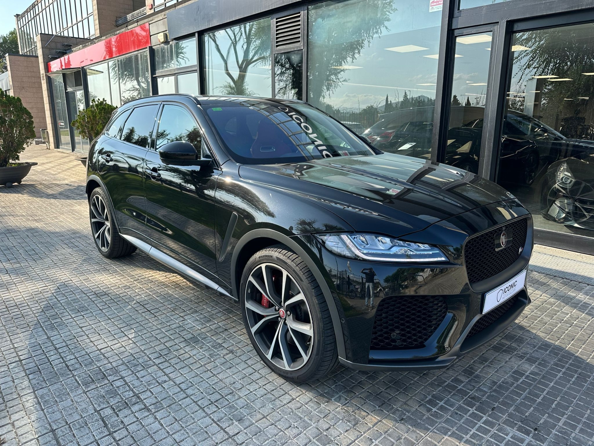 JAGUAR F-PACE SVR 5.0