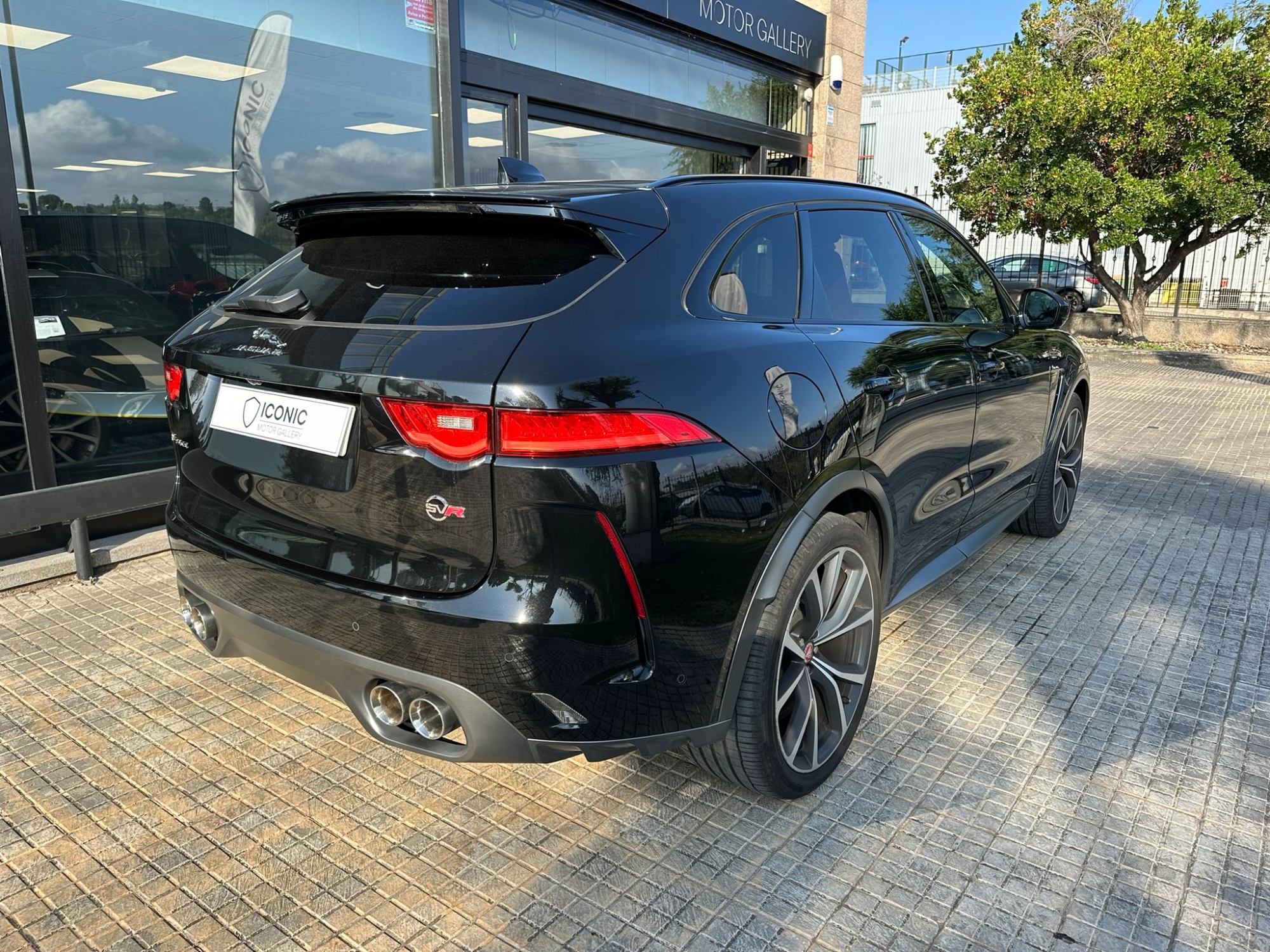 JAGUAR F-PACE SVR 5.0