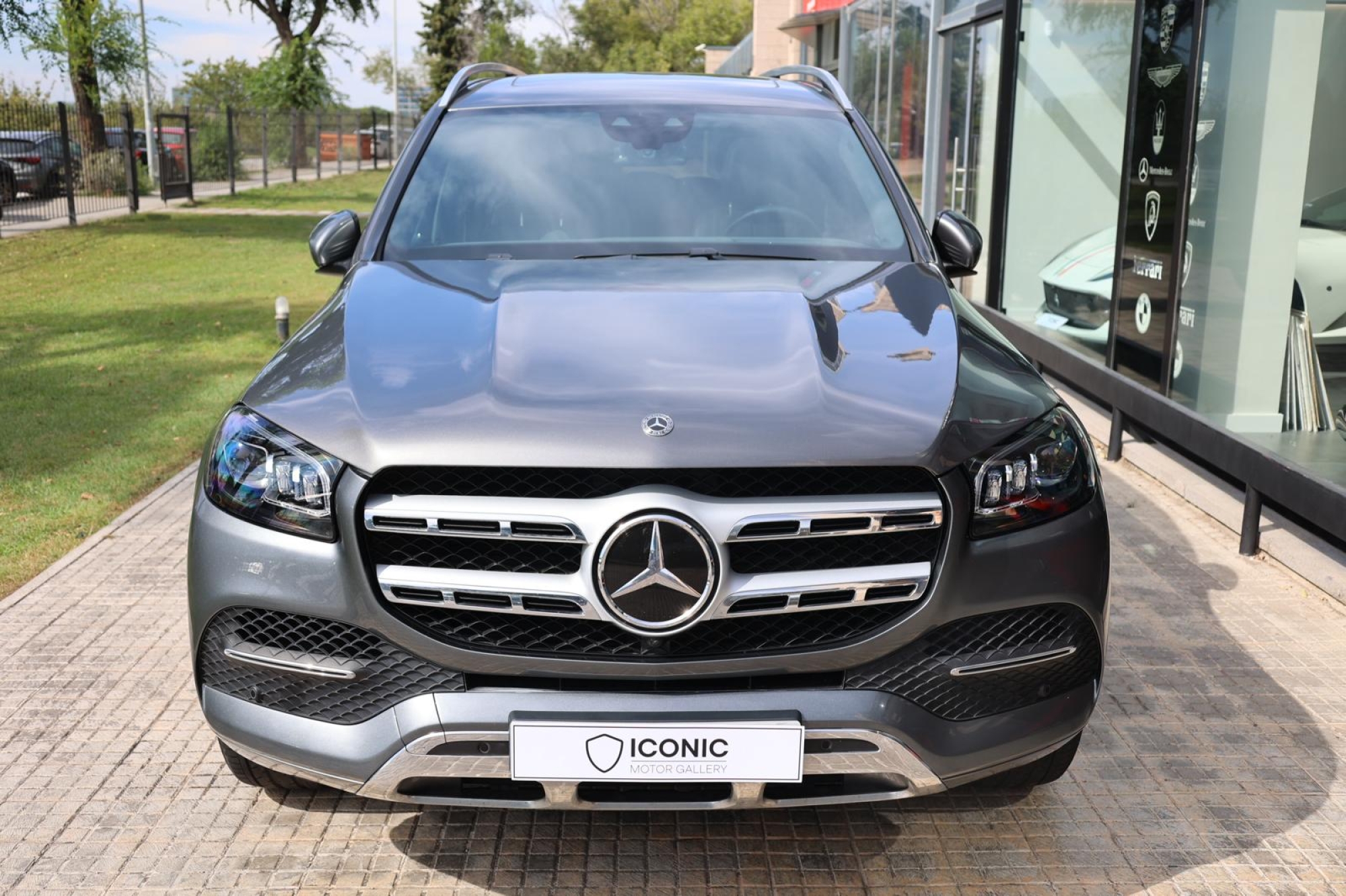 MERCEDES-BENZ GLS 400D 4MATIC