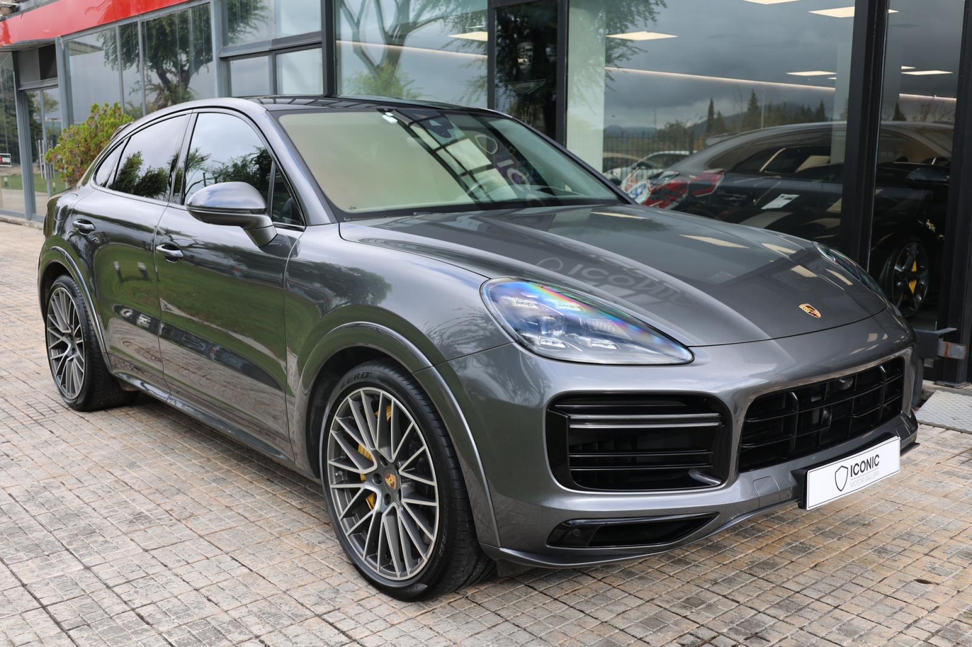 PORSCHE CAYENNE COUPE TURBO 