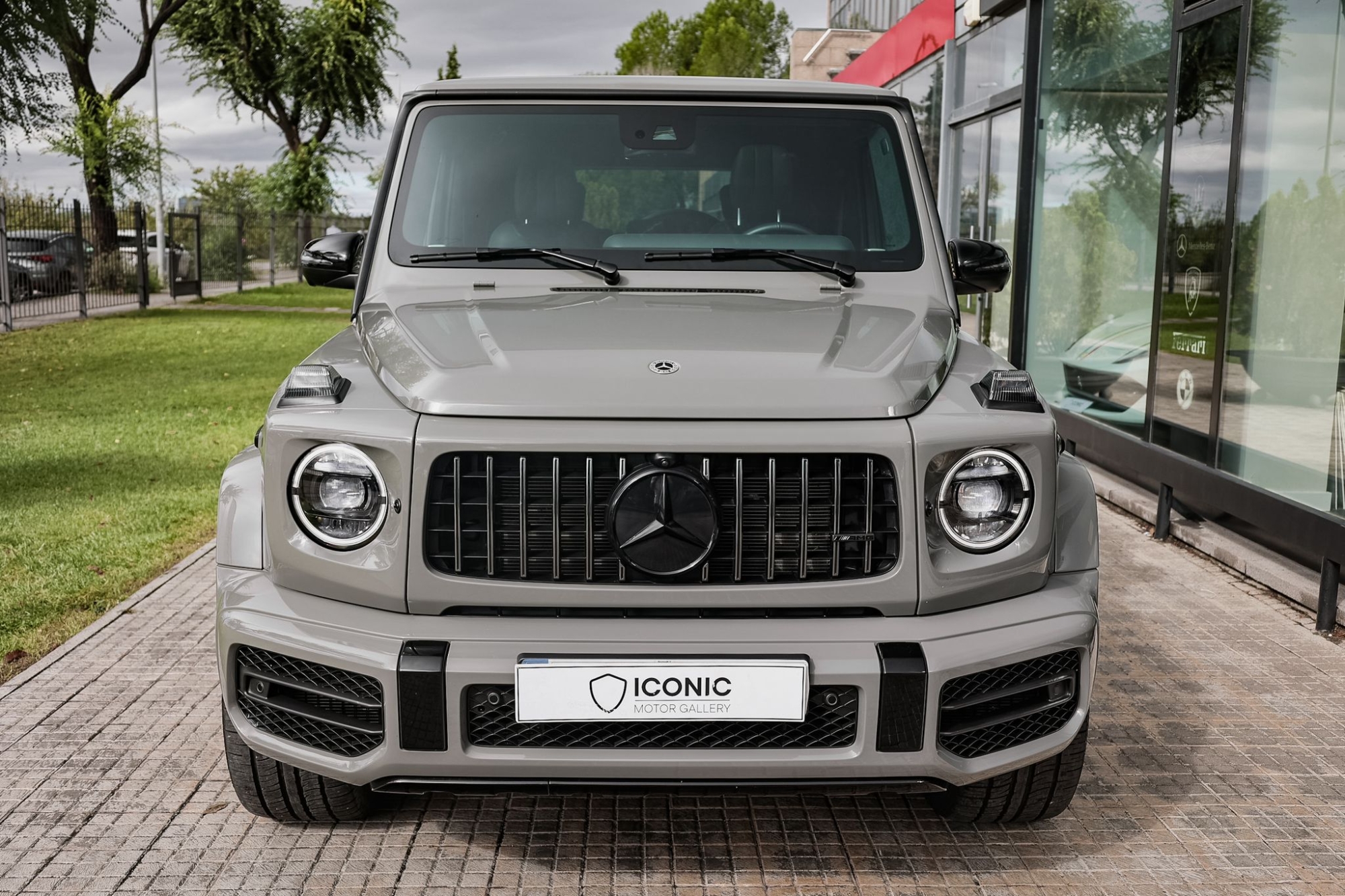 MERCEDES BENZ AMG G63