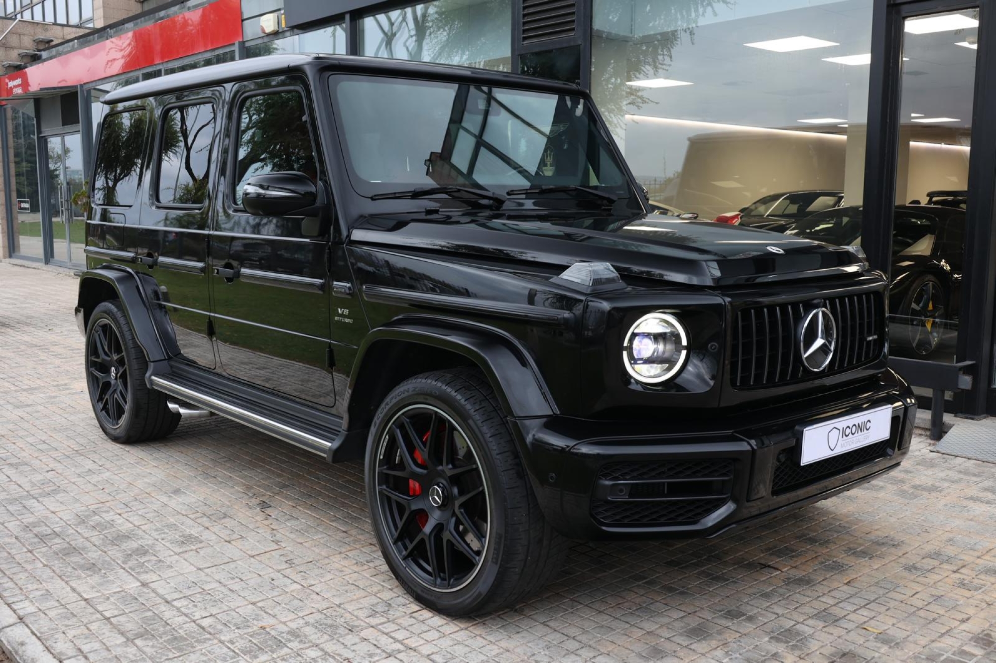 MERCEDES-BENZ G63 AMG